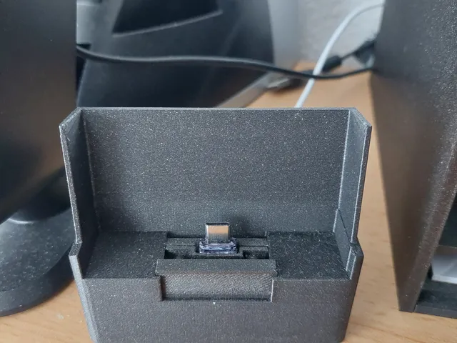 Smartphone Docking Station