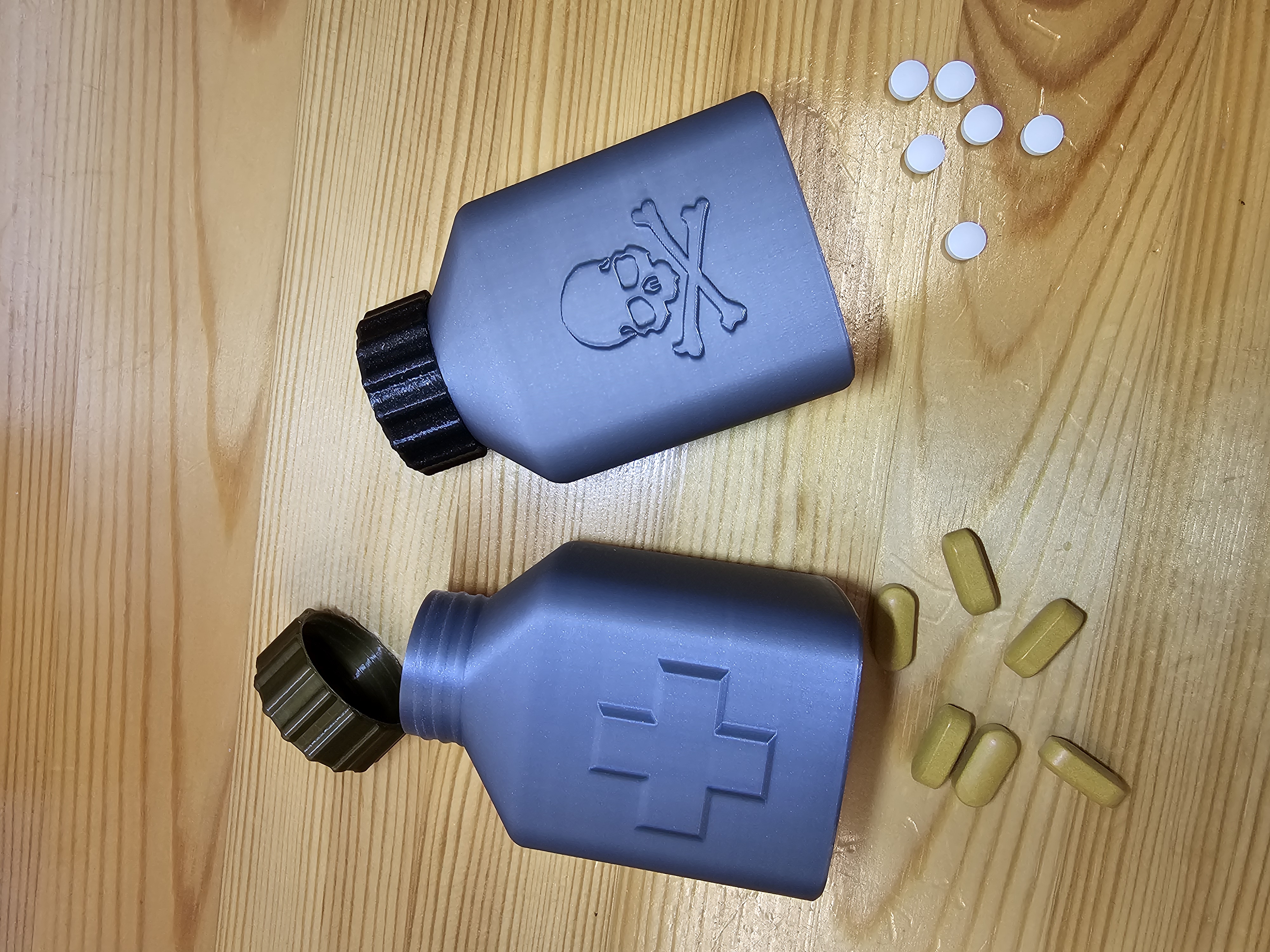 Pill Box / Krabička na vitamíny