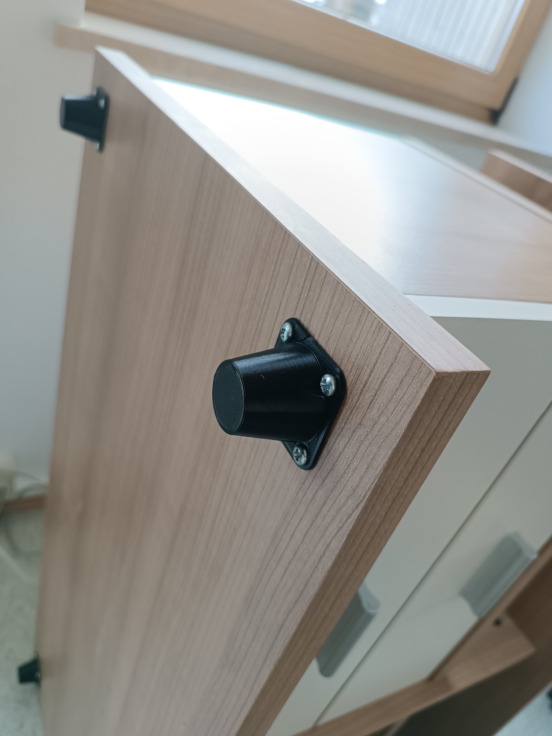 Feet for furniture