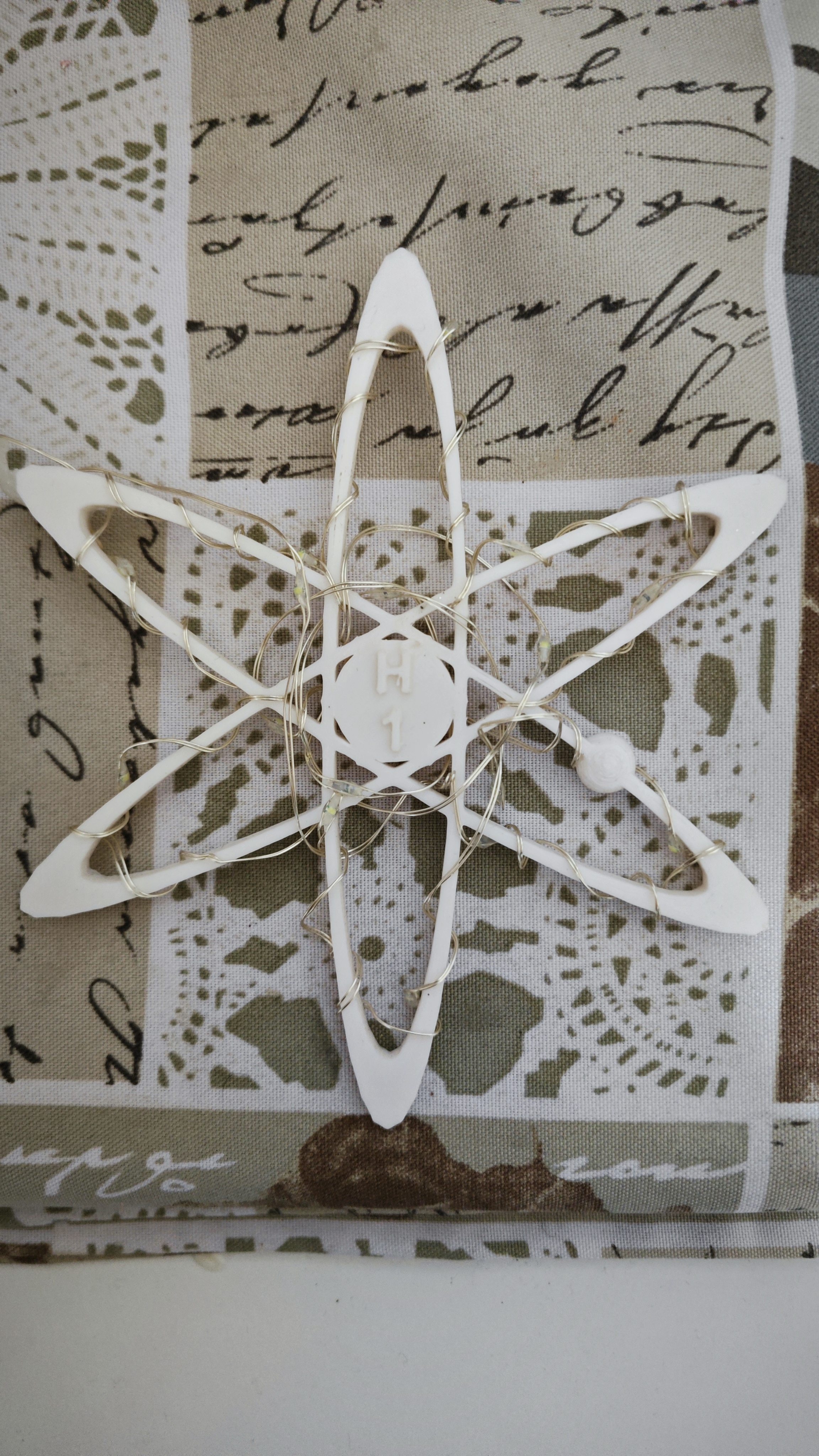 Print-in-Place Atoms