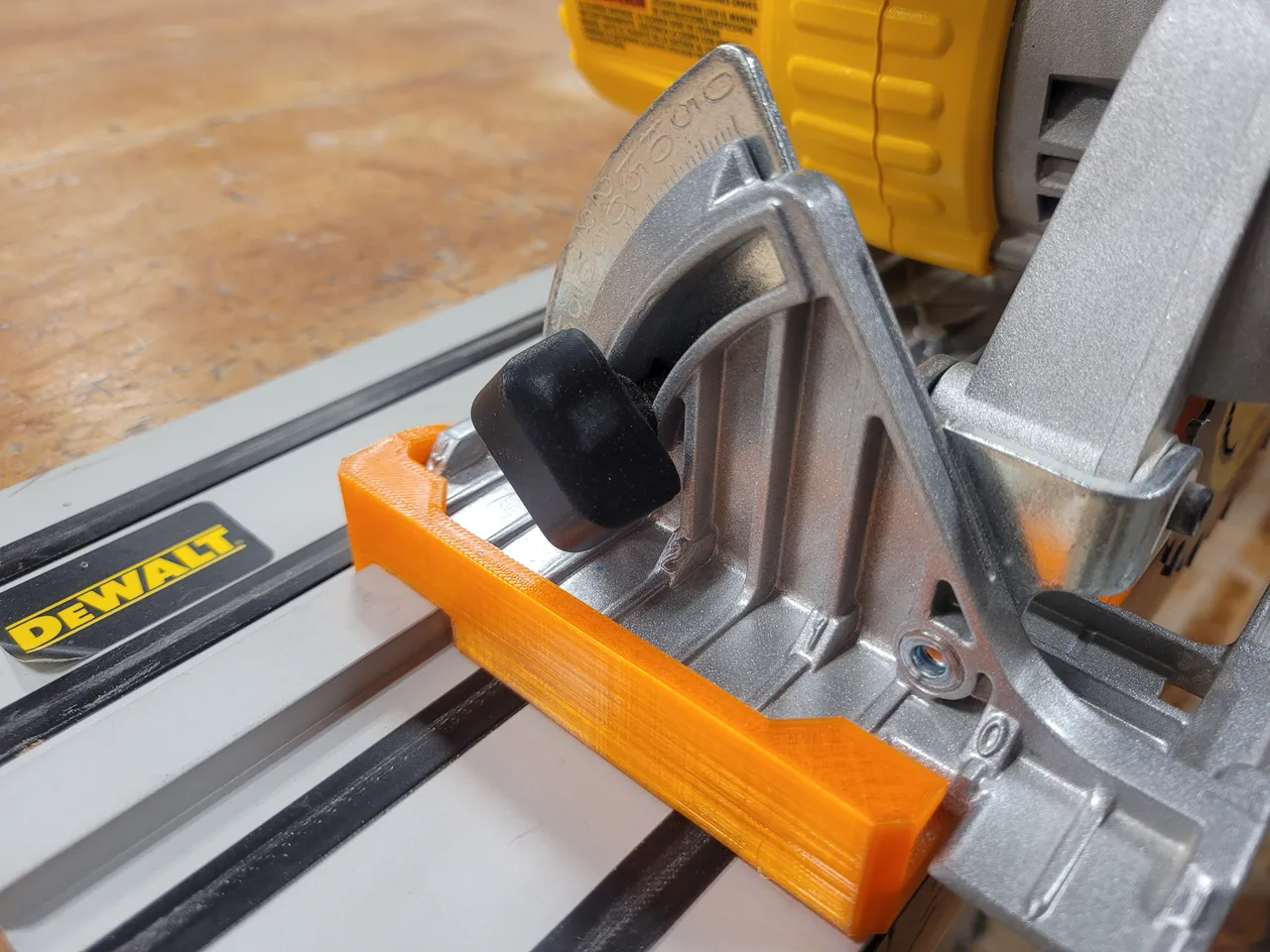 Dewalt panel online saw