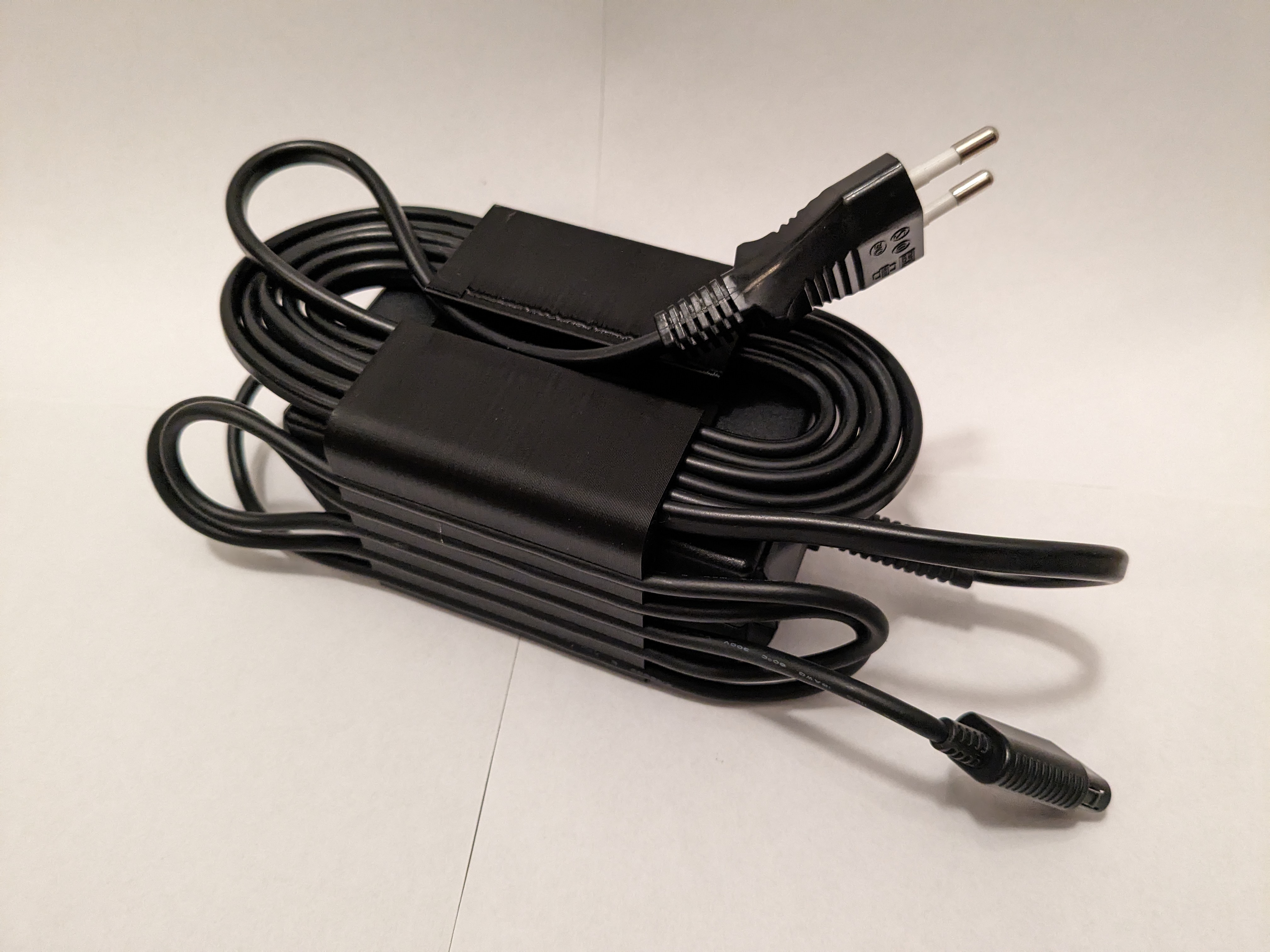 Cable management for Nintendo Gamecube PSU