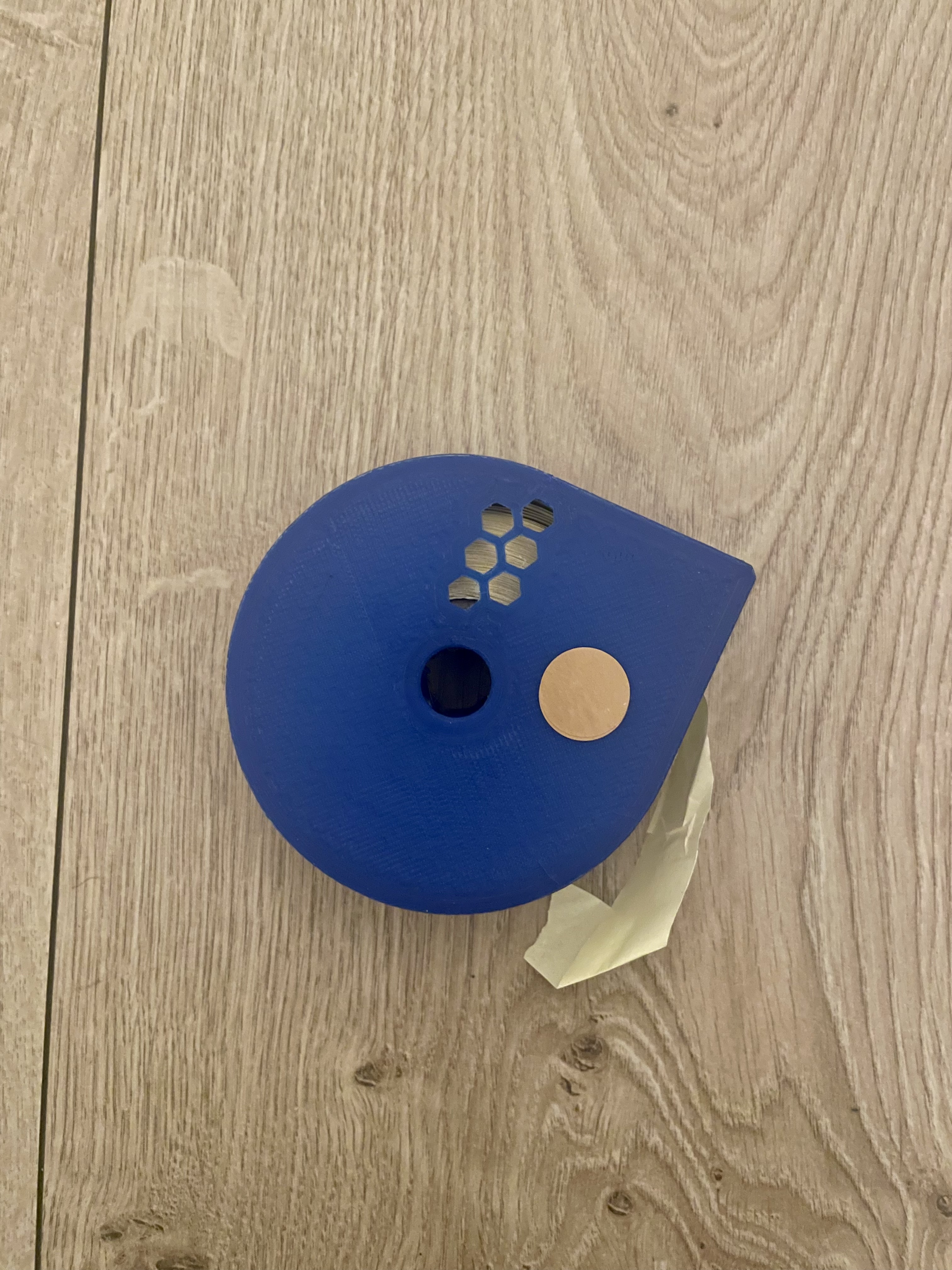 Large roll patch dispenser