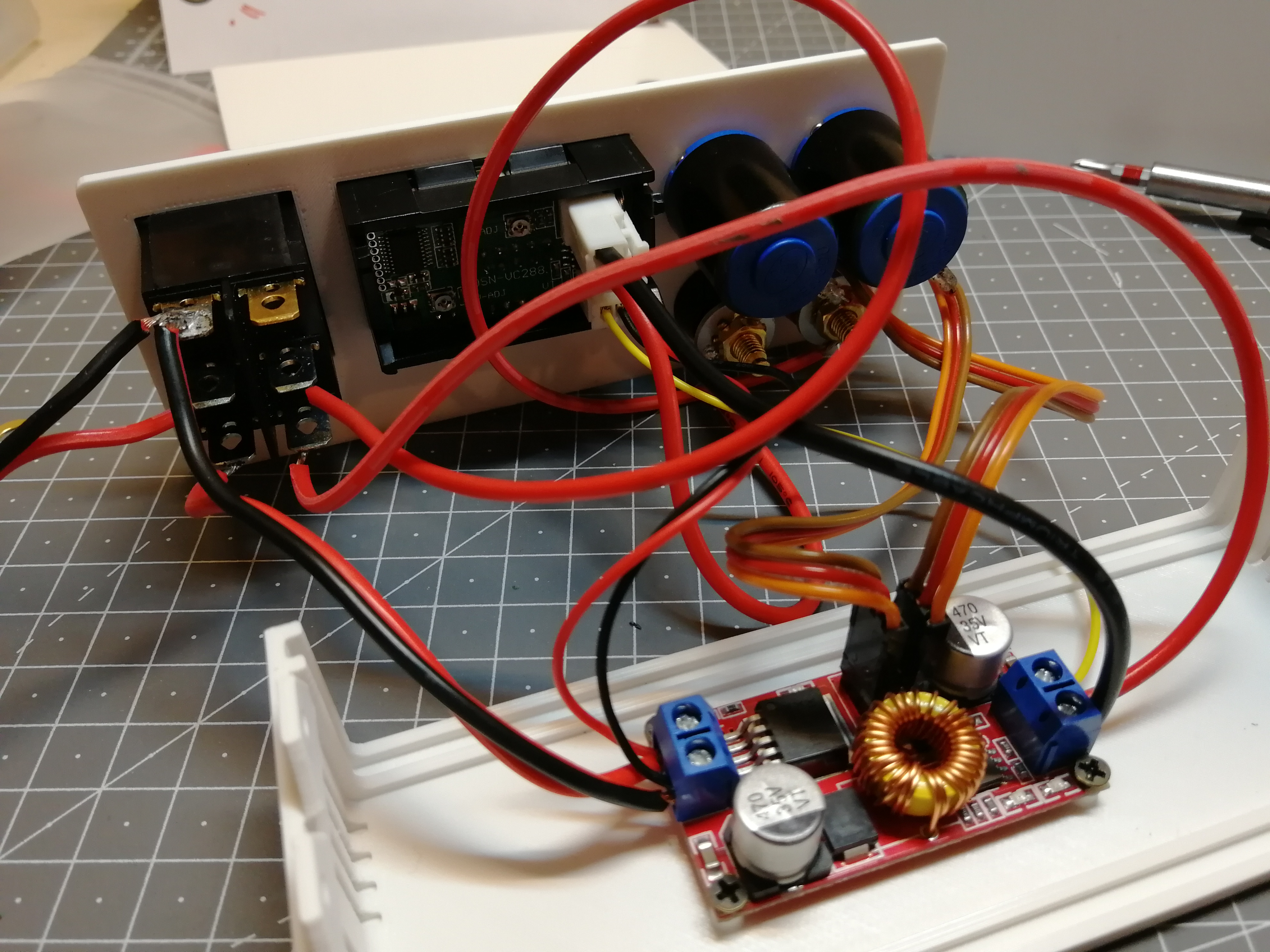 Miniatura 4 do modelo 3D Lab Power Supply