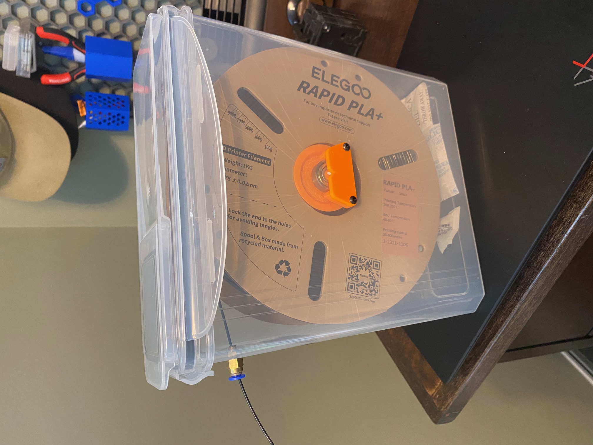 Plastic House Cereal Box Filament Roller by T Fricke Download free