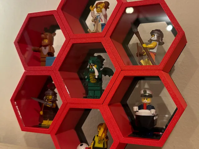 Modular honeycomb LEGO minifigure display