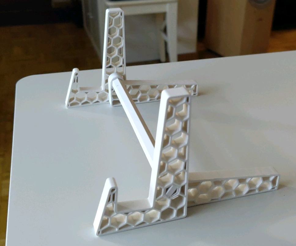 Feet for Vertical Laptop Notebook Stand with Hexagon Pattern