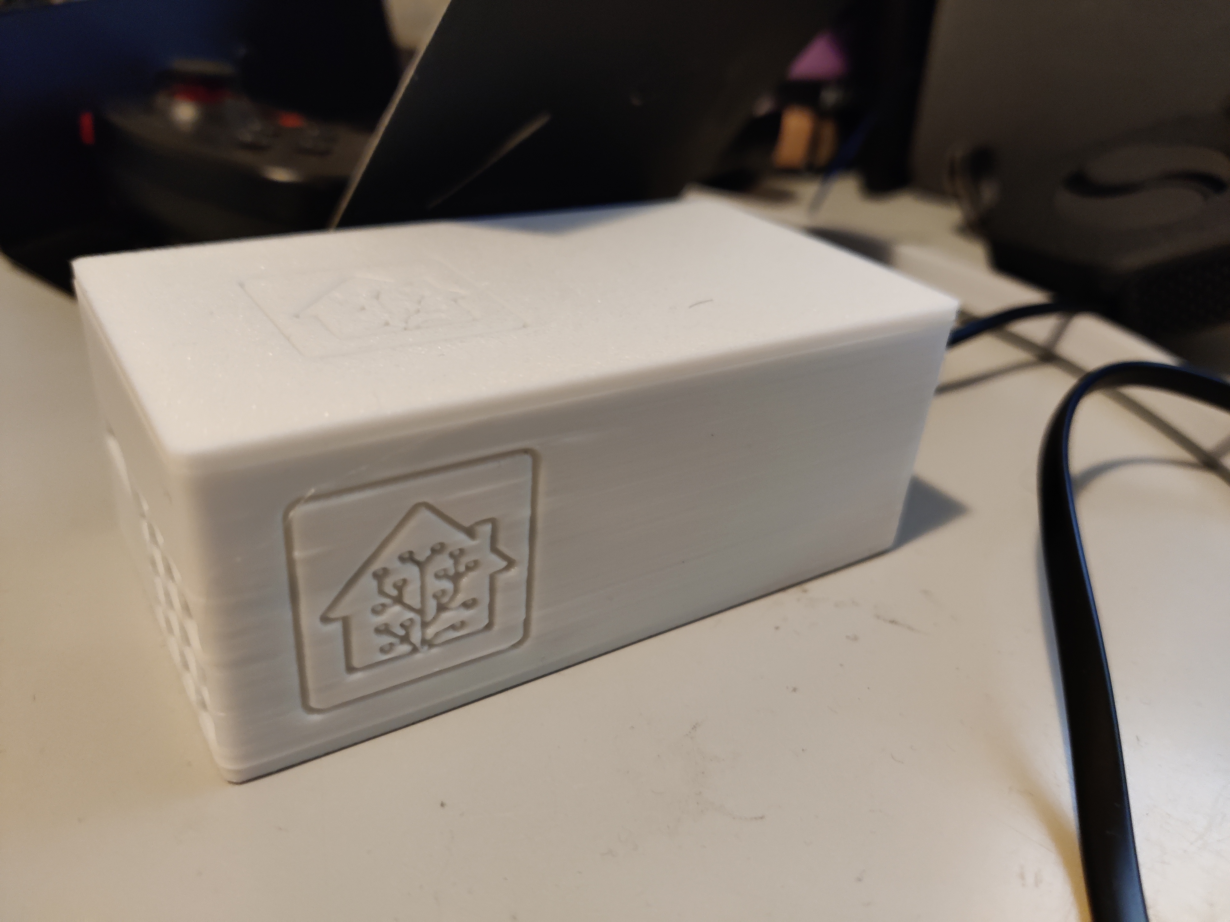 PMS5003T / WeMos D1 mini V4.0 -  Air Quality Sensor case