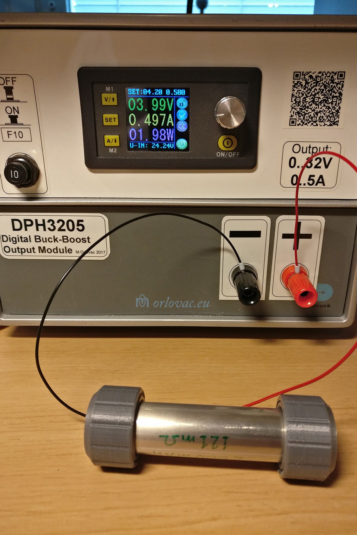18650 Battery Charge Holder by Marin Download free STL model