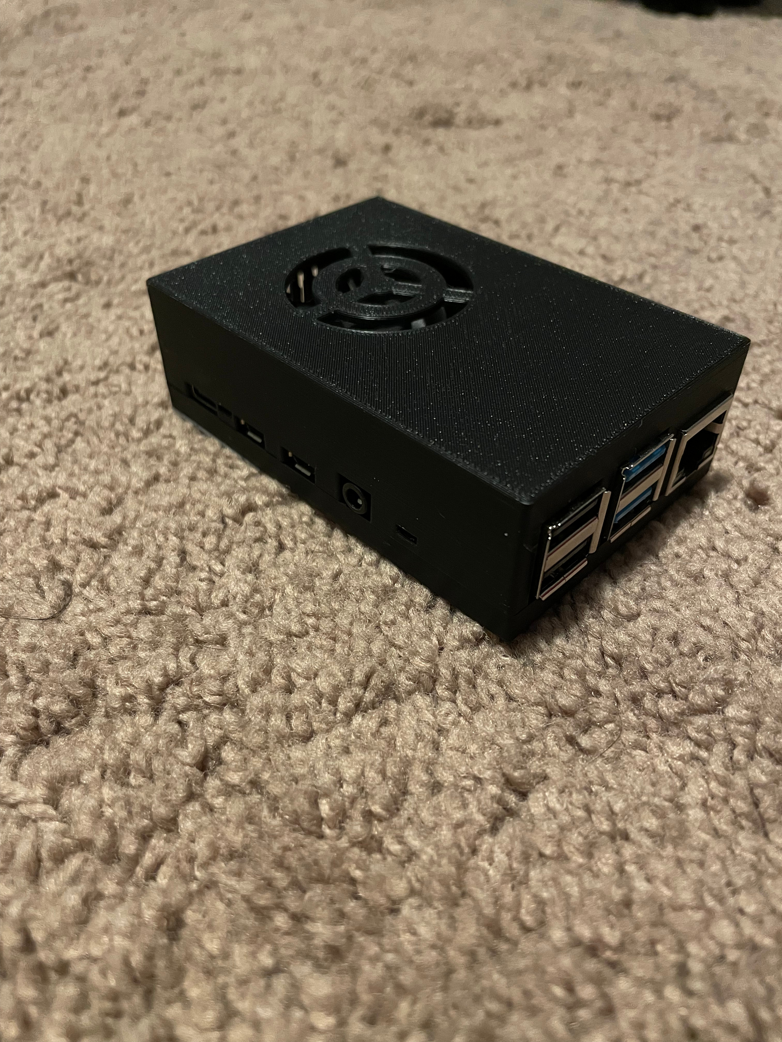 Miniatura 2 do modelo 3D Raspberry Pi 4B case