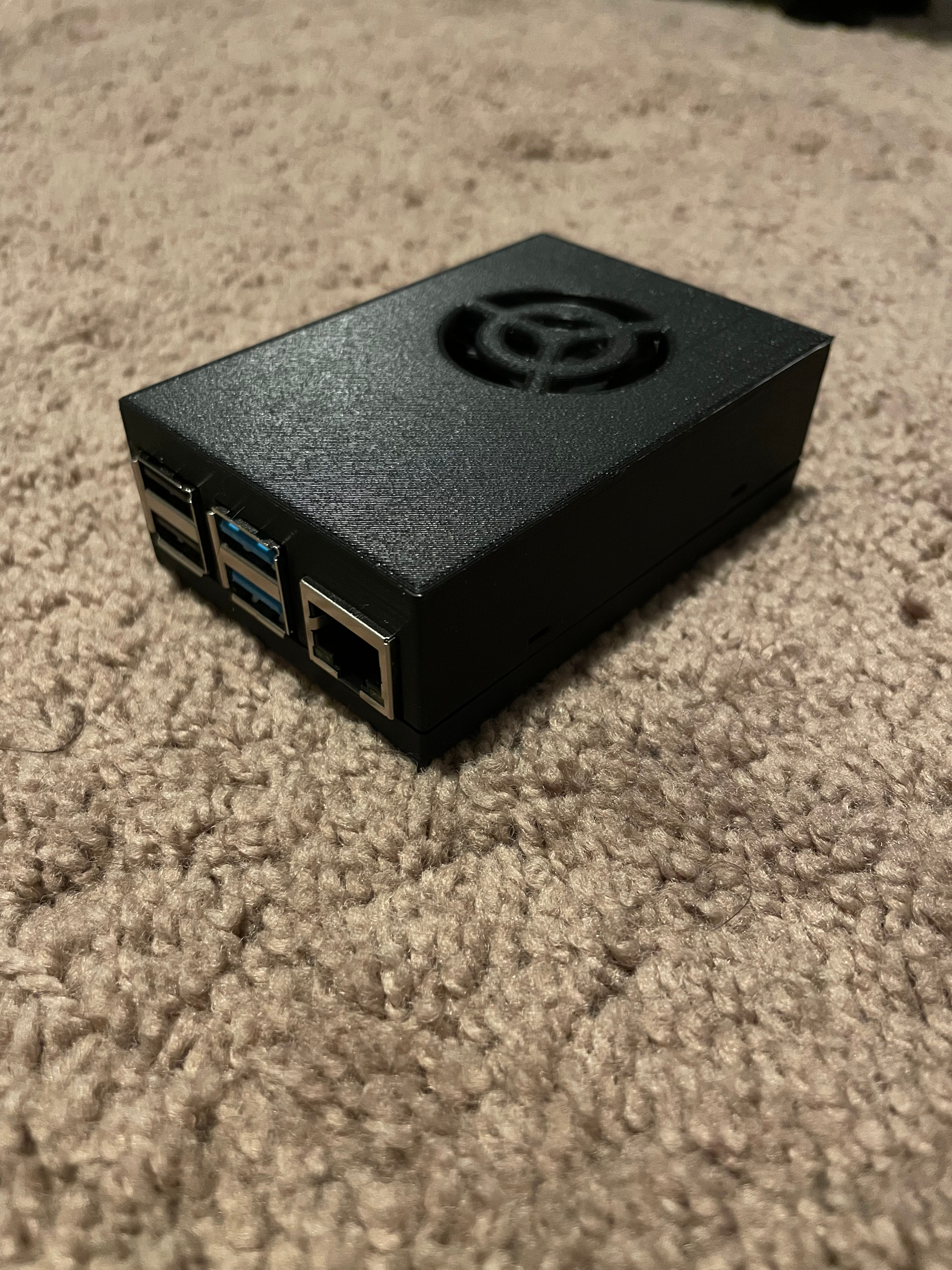 Raspberry Pi 4B case