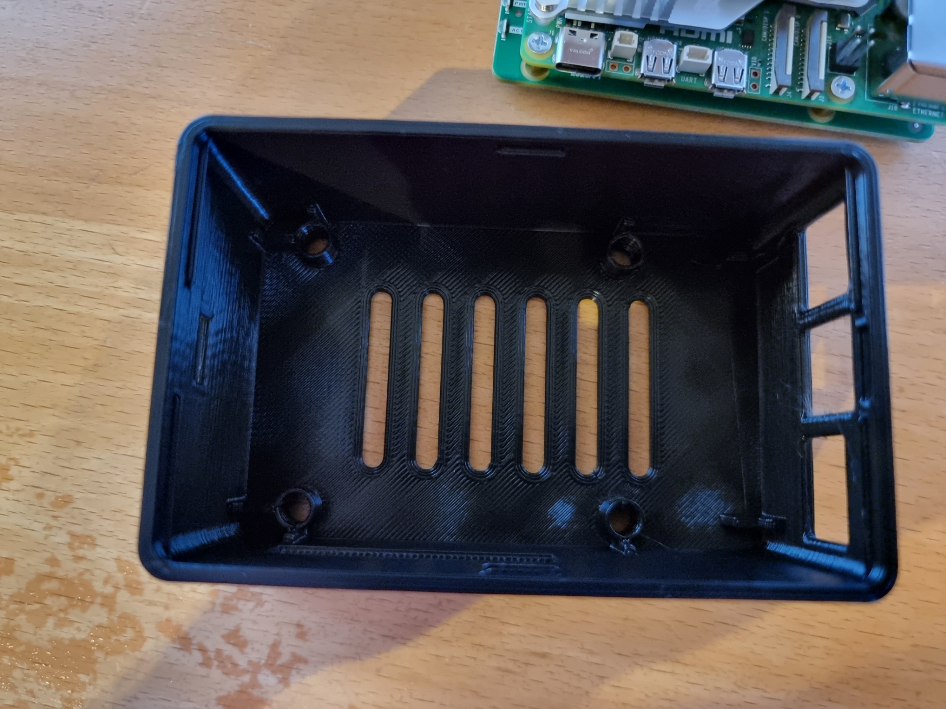 Raspberry Pi 5 & PineBerryPi HatDrive! Bottom Case remixed by ...