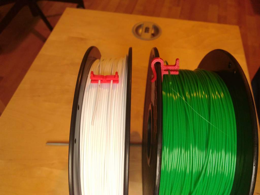 1.75 mm filament clips