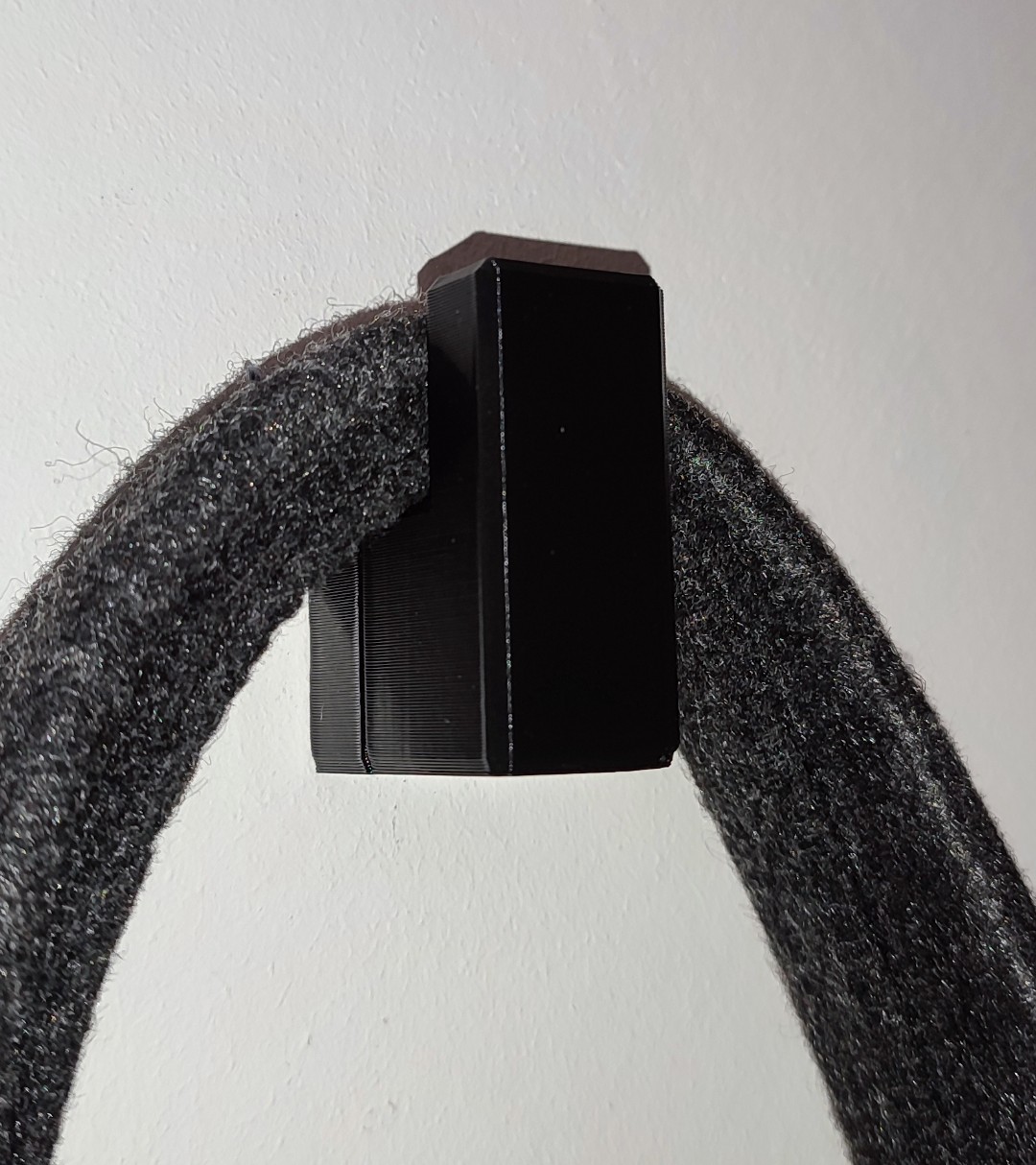 Wall Hook 3D model thumbnail