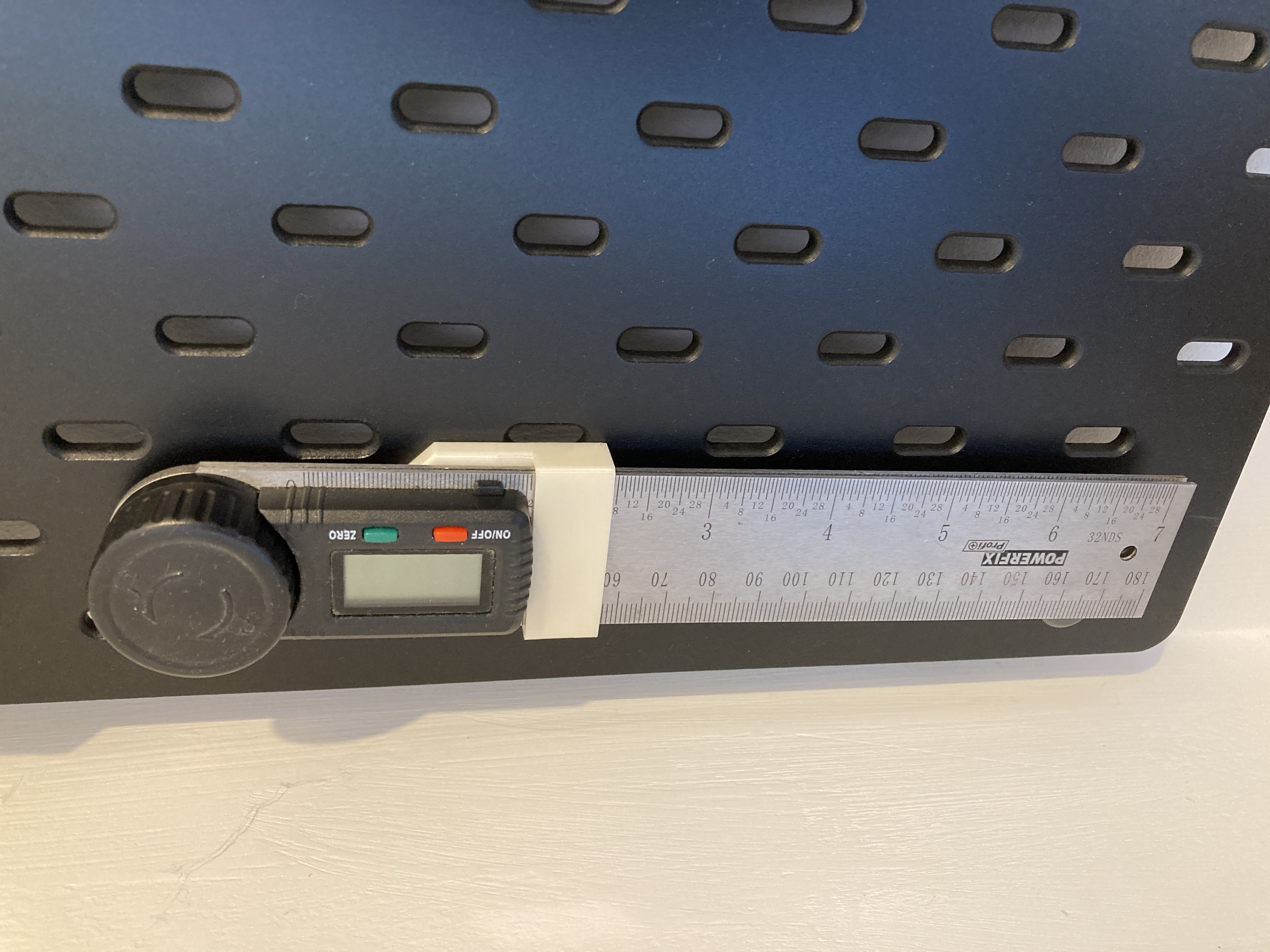 Skadis Angle Meter mount using T-Clips
