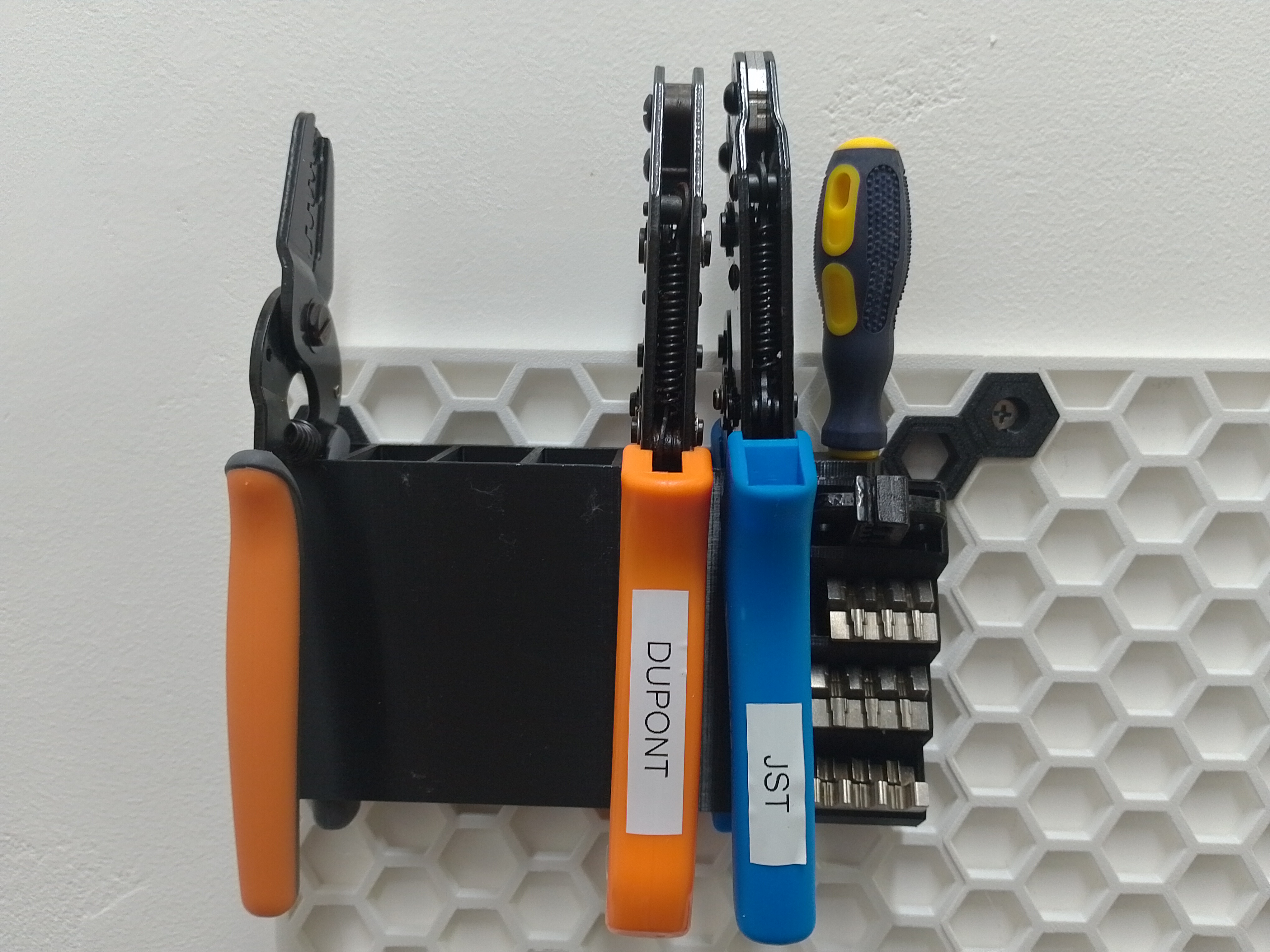 Honeycomb Storage Crimper Plier Rack