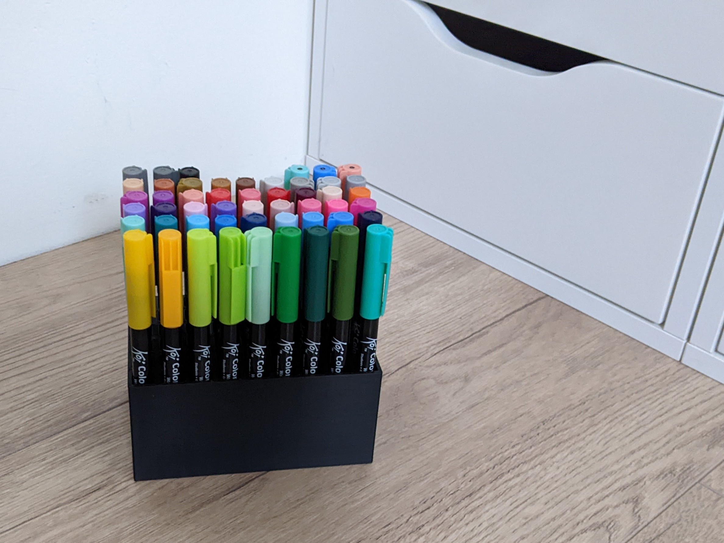 Pen holder for Sakura Koi Coloring Brush Pens