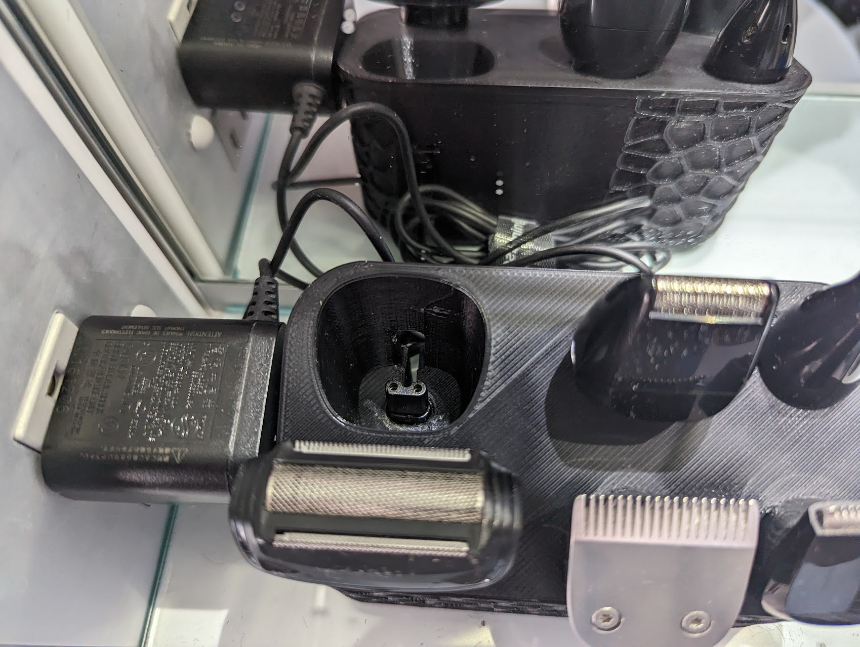 Philips Norelco Shaver Holder by Nate the Grater | Download free STL ...