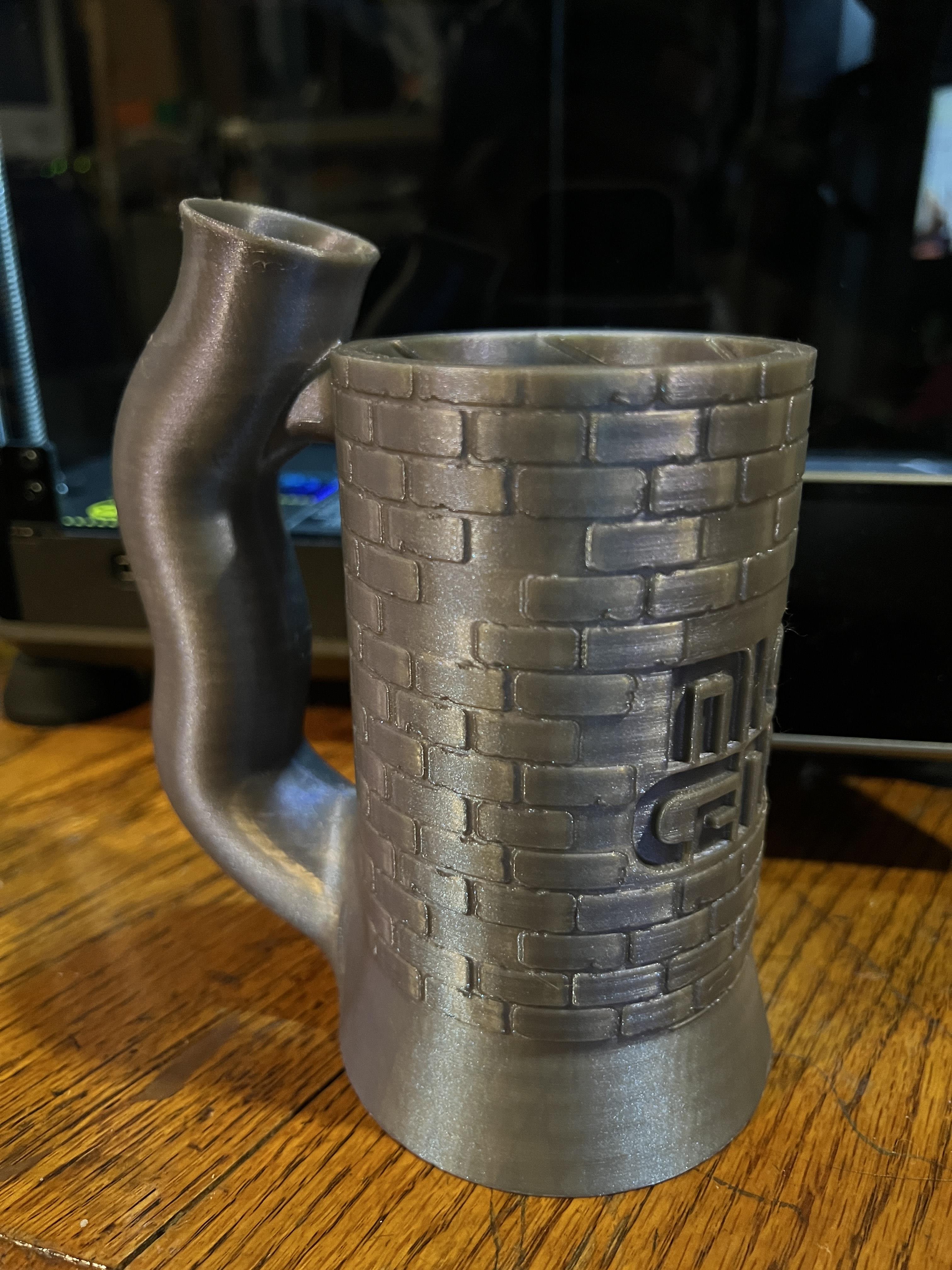 Miniatura 5 do modelo 3D Micro Center Dice Tower Mug