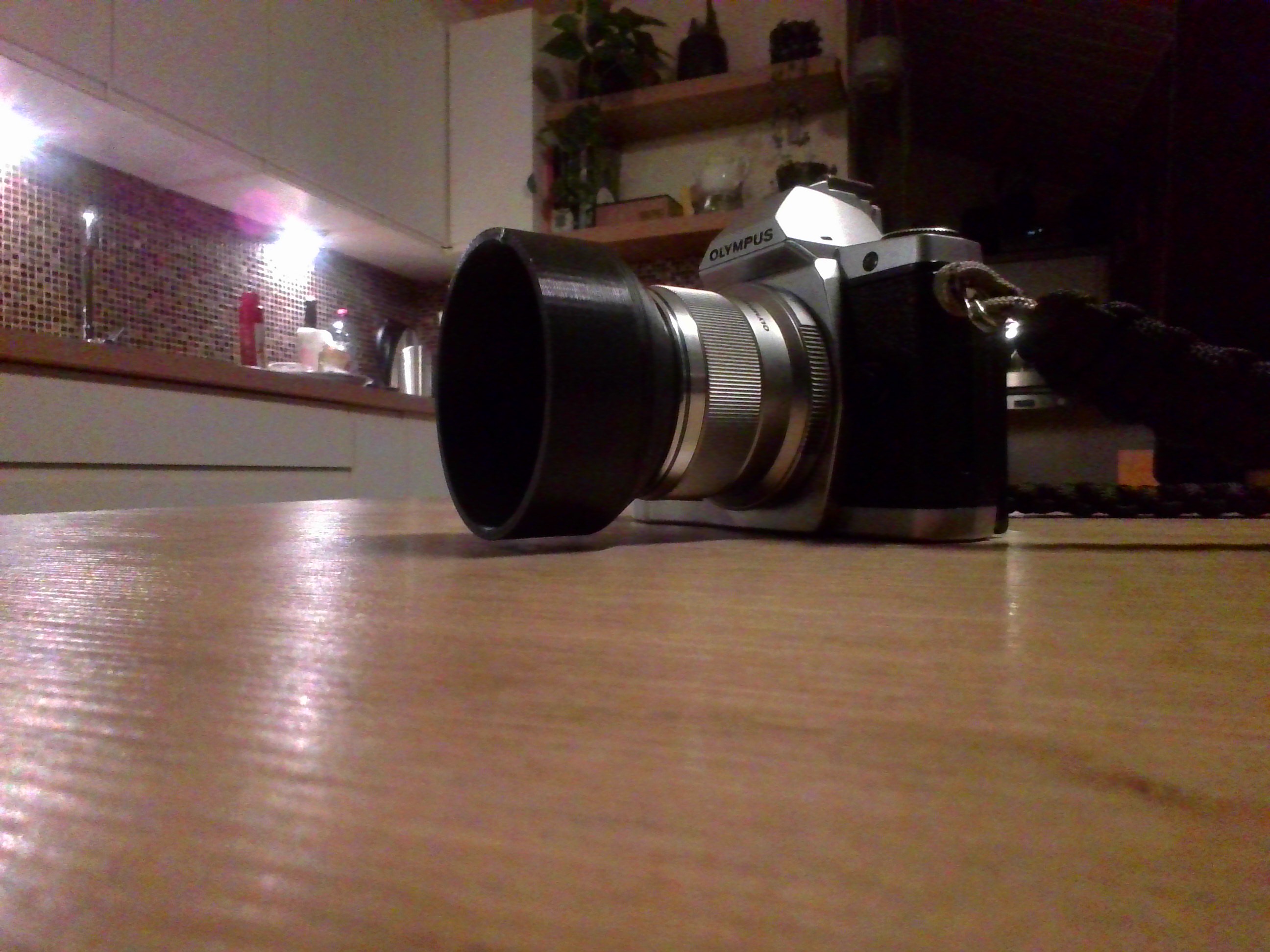 Lens hood for olympus 45mm f1 8 bayonet mount by ender3 download
