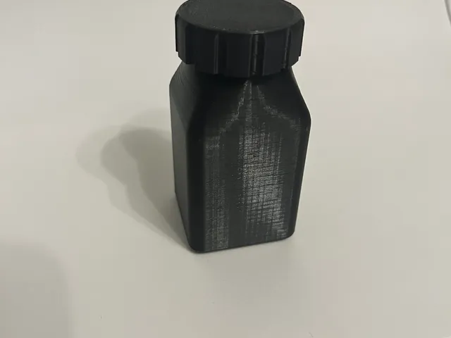 Pill Bottle (Suppport Free)