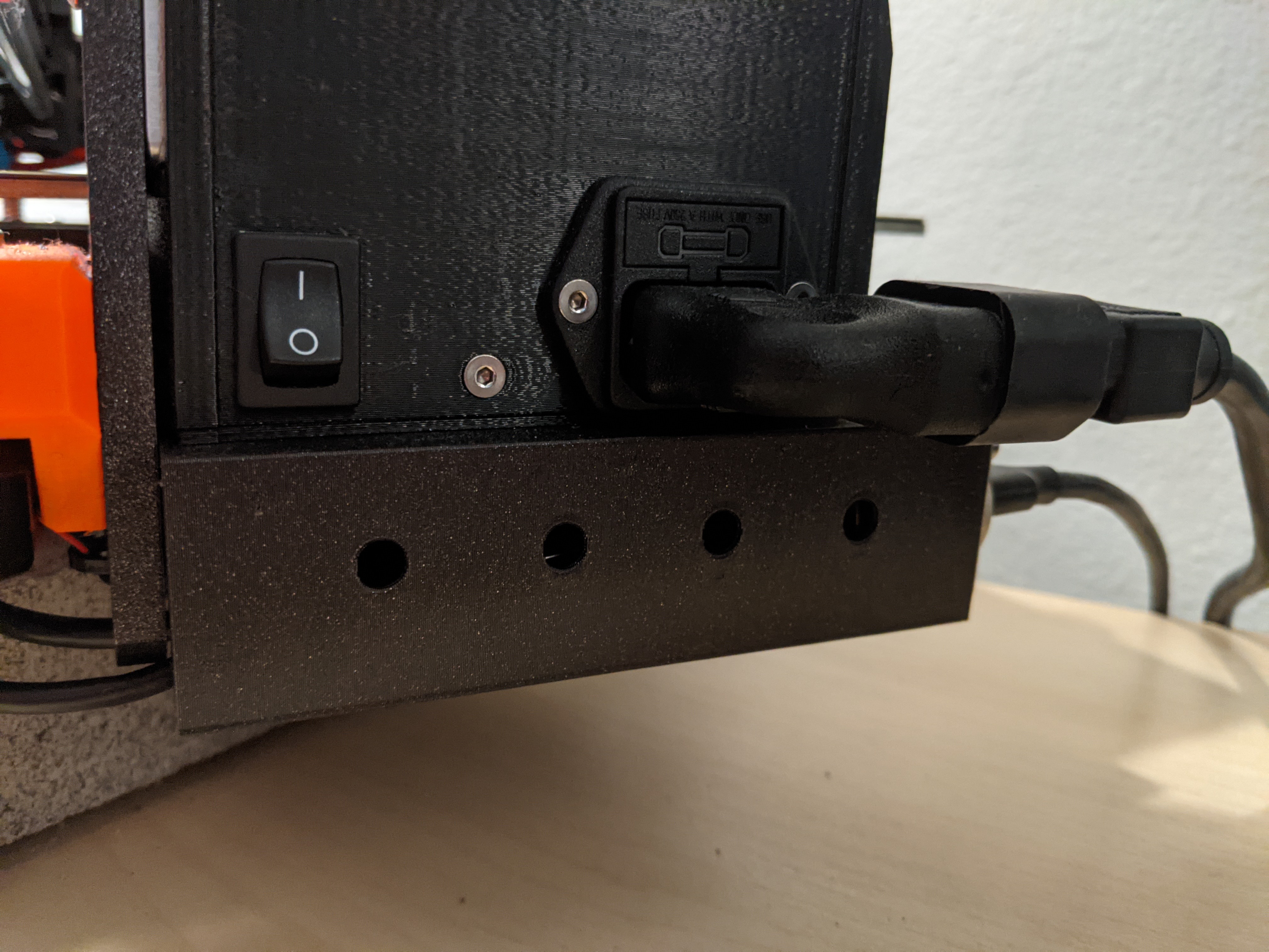 Miniatura 2 do modelo 3D Mk3 USB Cable Management Box