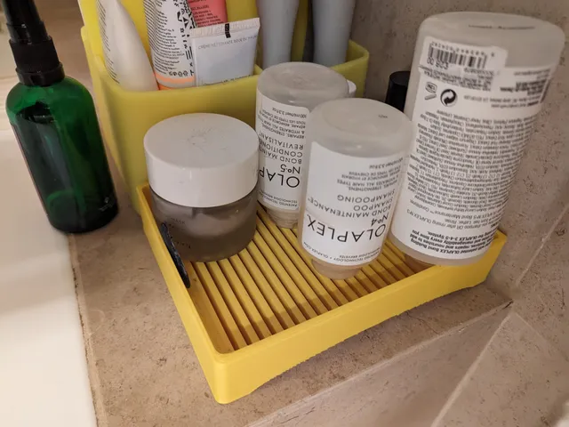 Shampoo stand