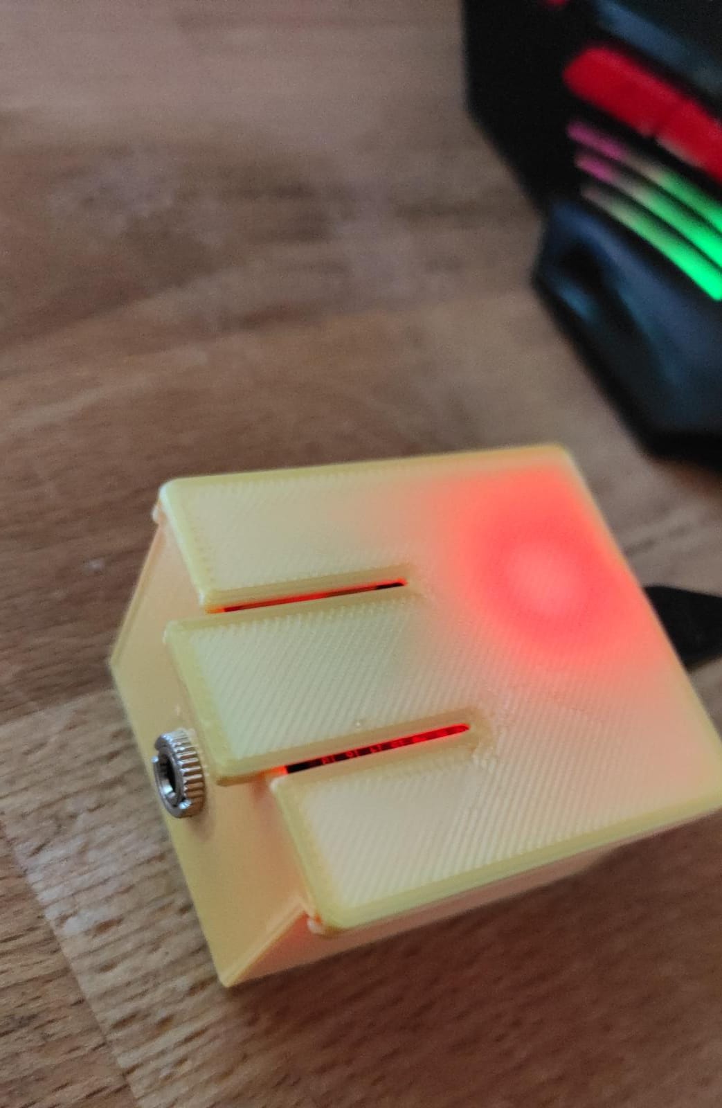screwless box with sliding lid