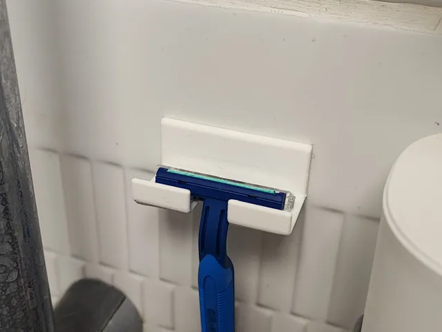 Hanger mount for disposable razor