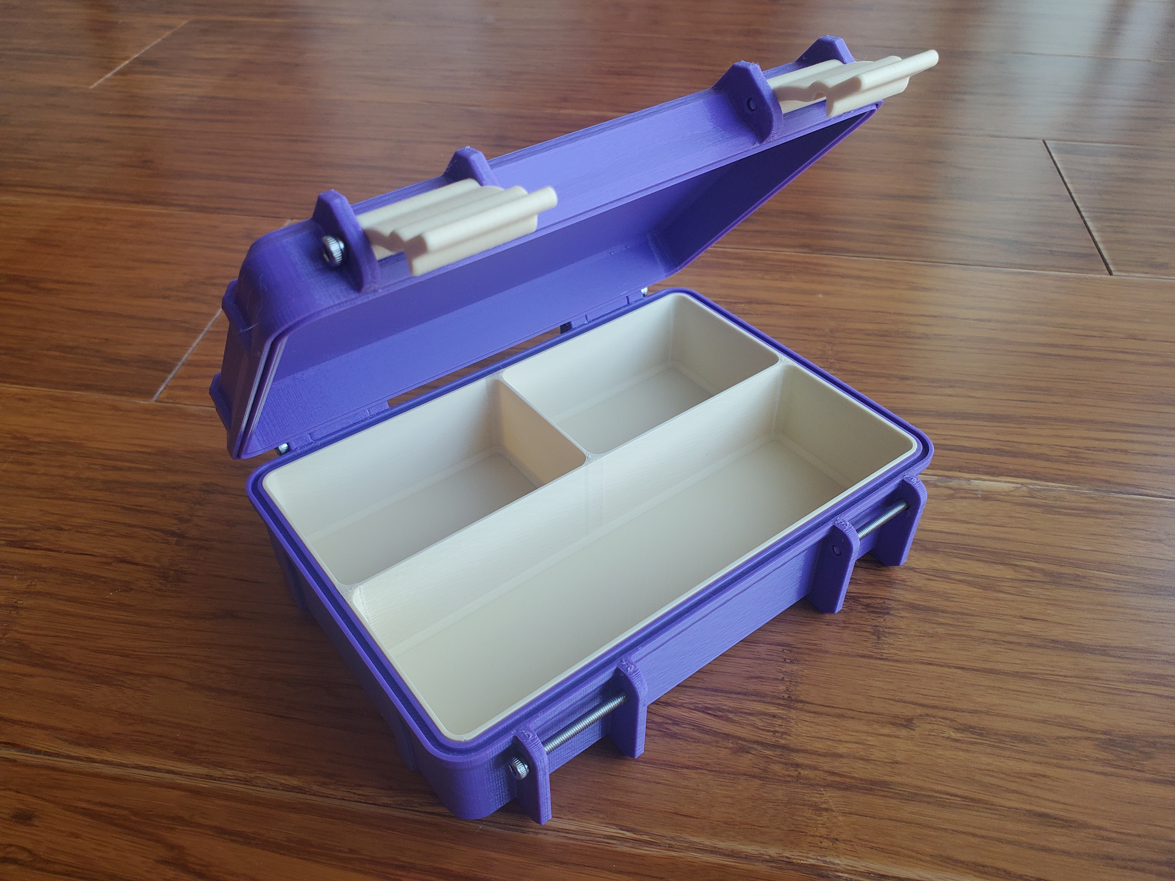 Parametric Rugged Box (FreeCAD)