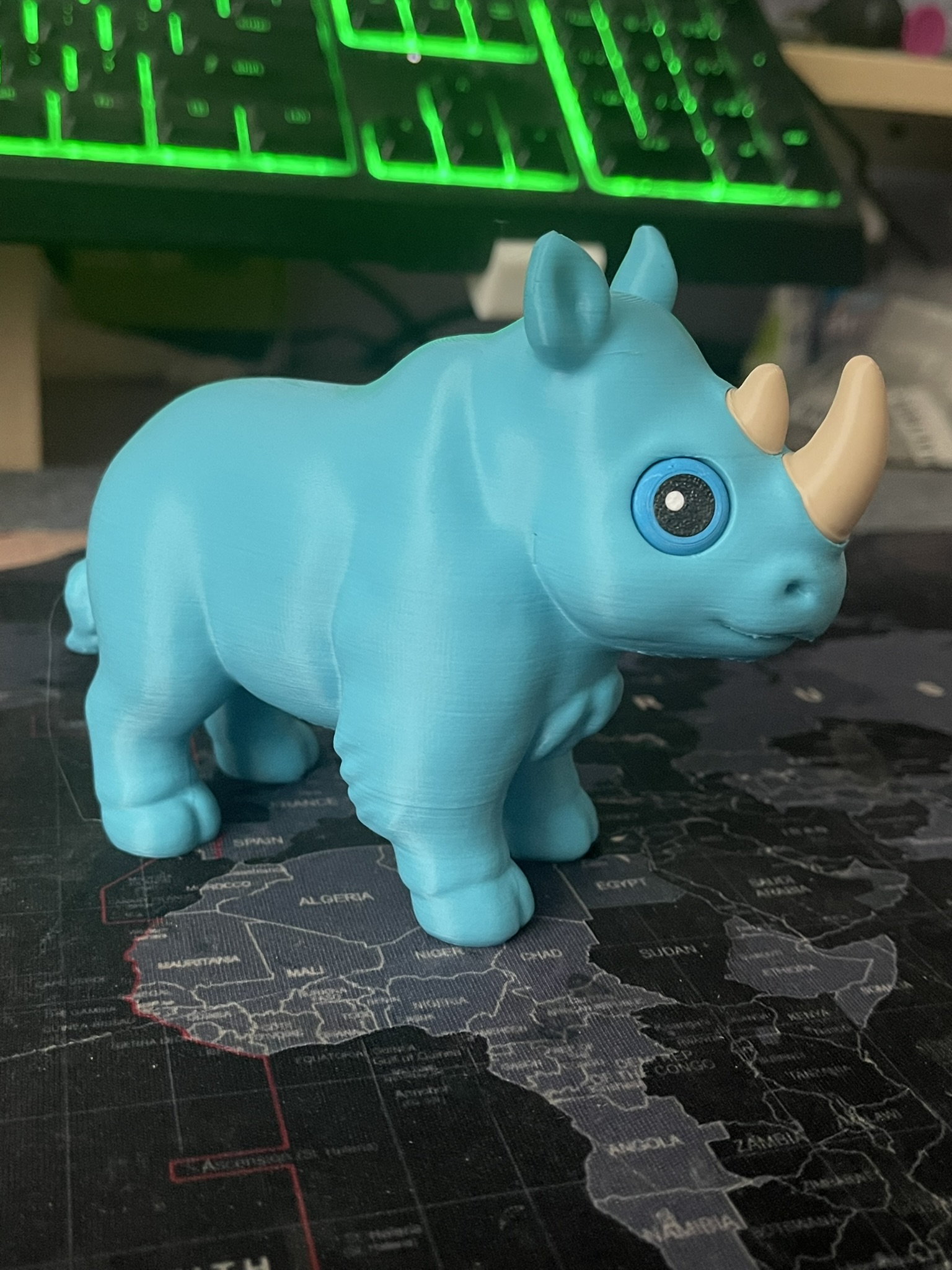 Ruby the Rhino: Adorable Queen of the Savanna – CARTOON EDITION (noAMS)
