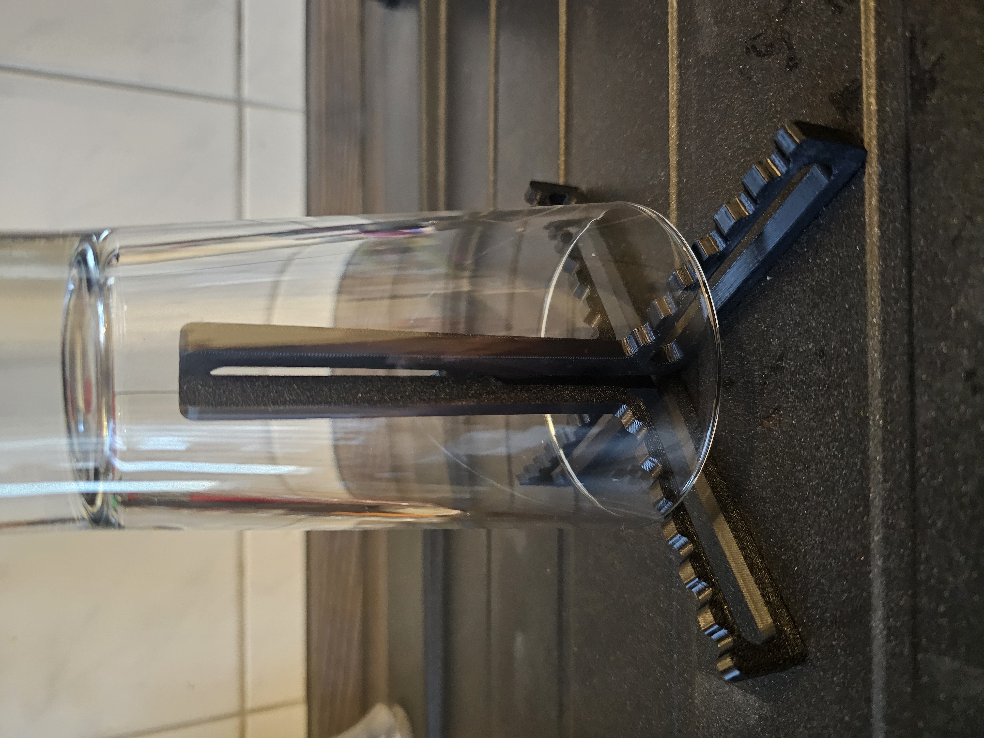 Bottle Dryer v6 no slipping