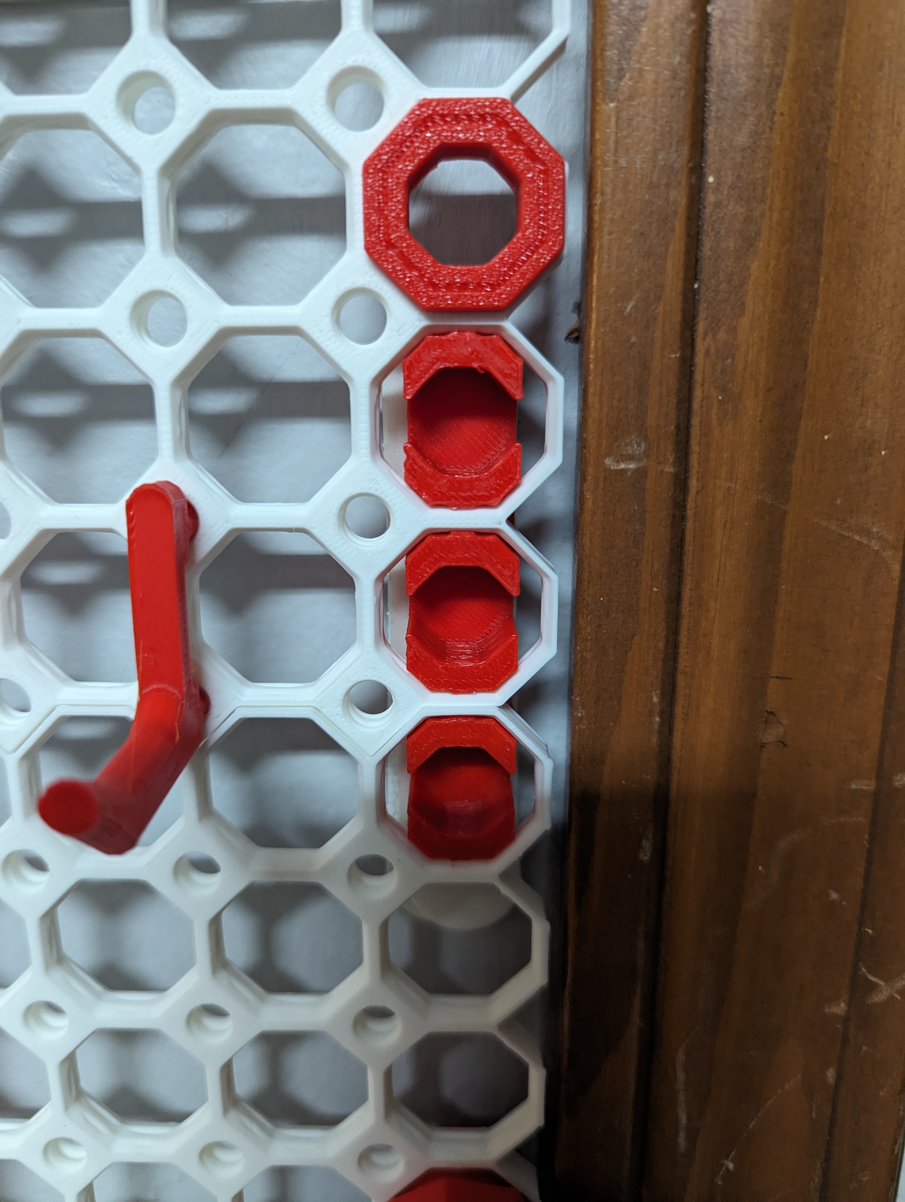 16LB Command Strip Mount with 8mm offset for multiboard system