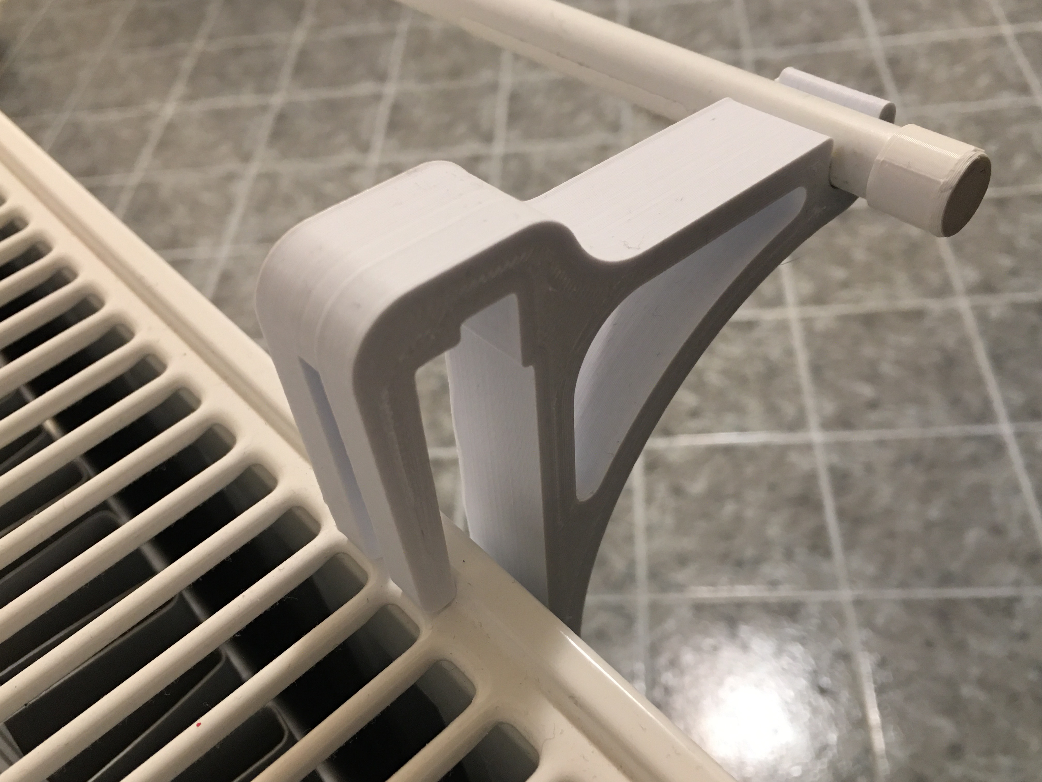 Radiator hooks for towel rail by pumikachu | Download free STL model ...