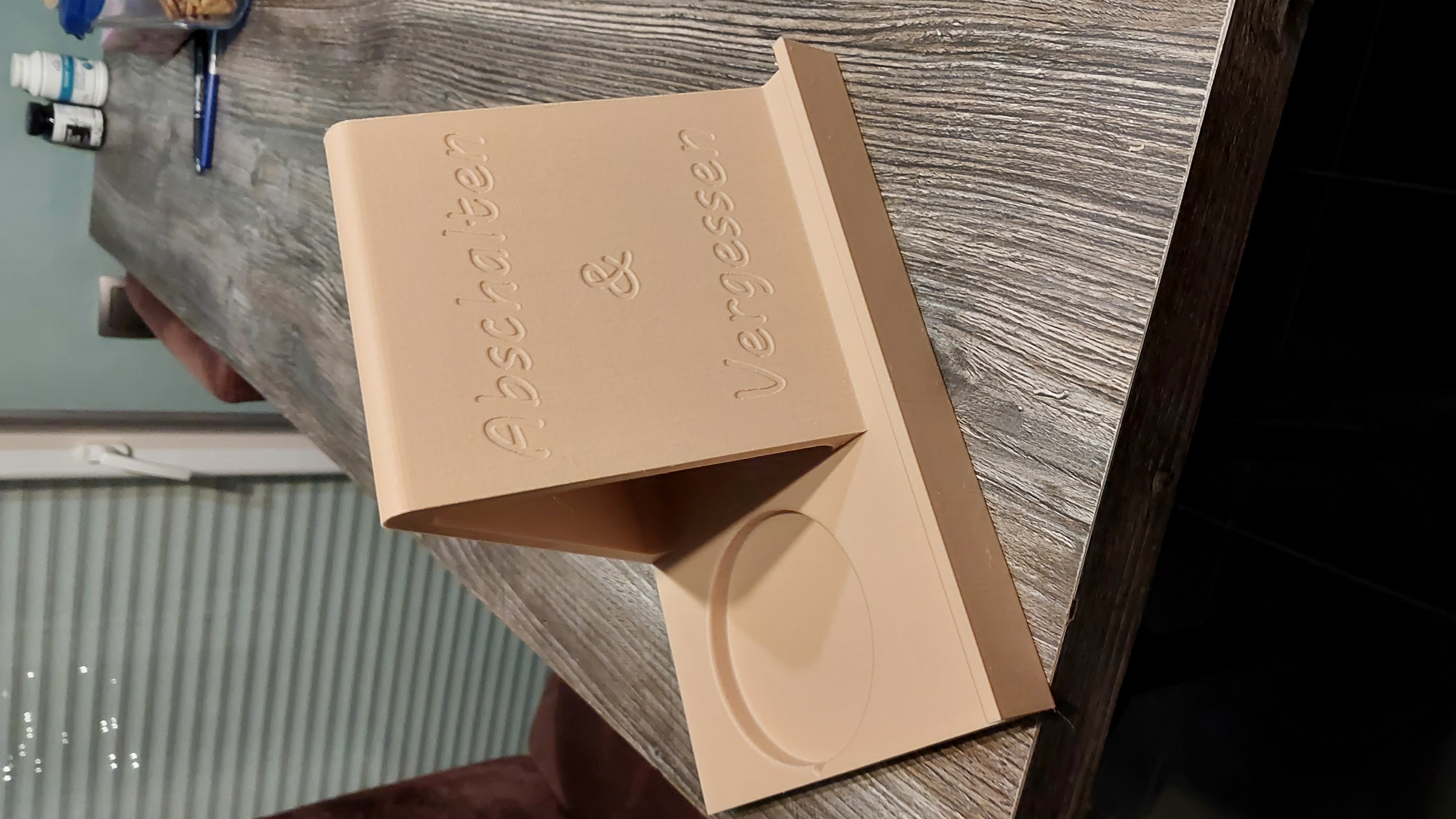 Miniatura 2 do modelo 3D Book Rest