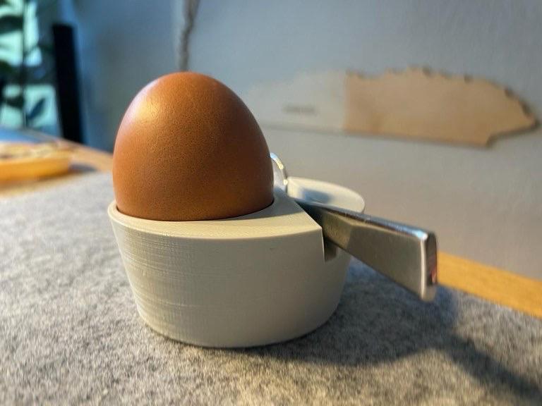 Eggholder w. Spoon