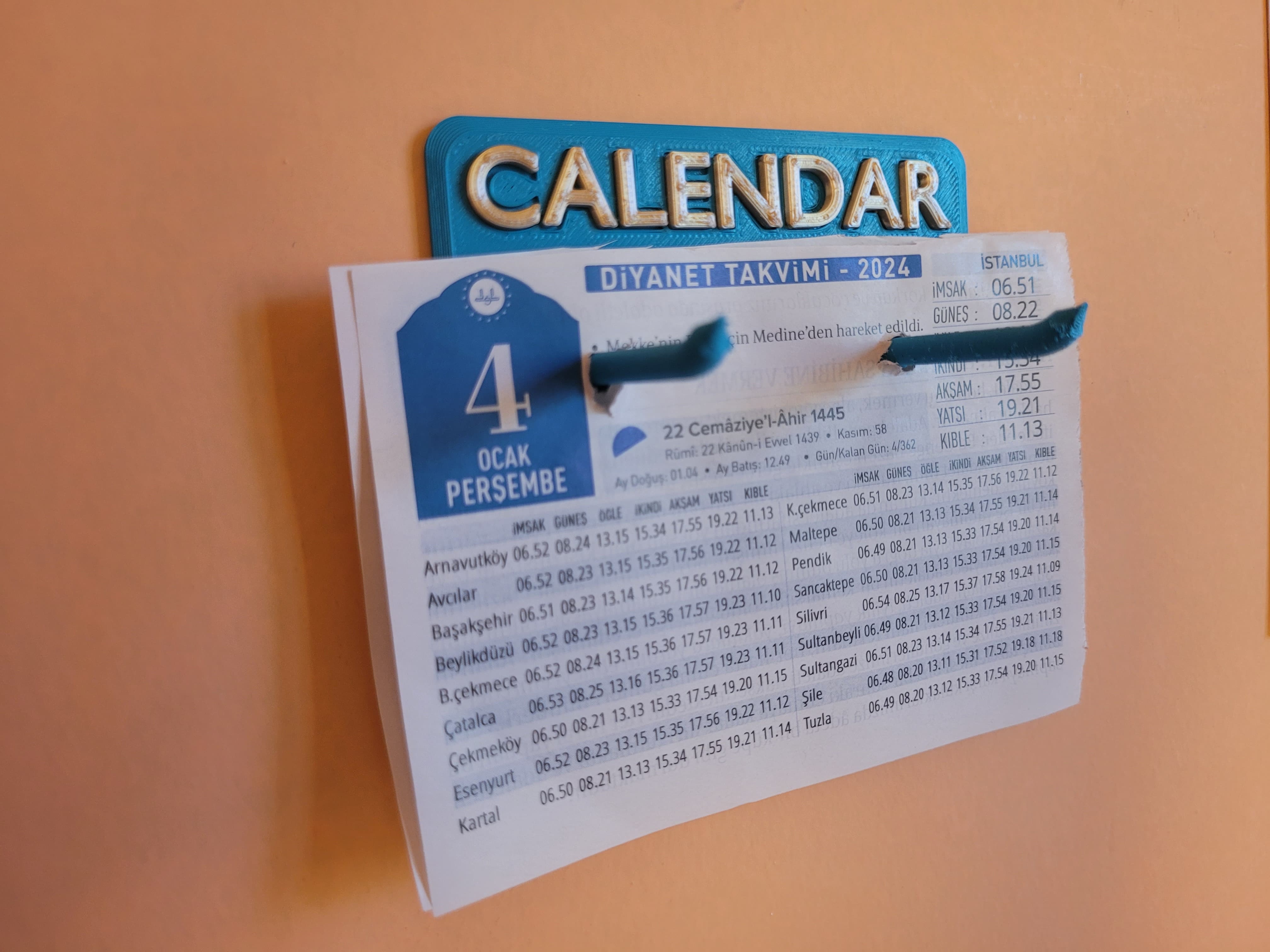 Calendar Paper Holder Spike.