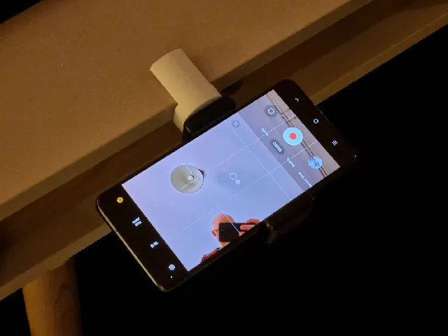 Snap mount adapter for smartphone holder