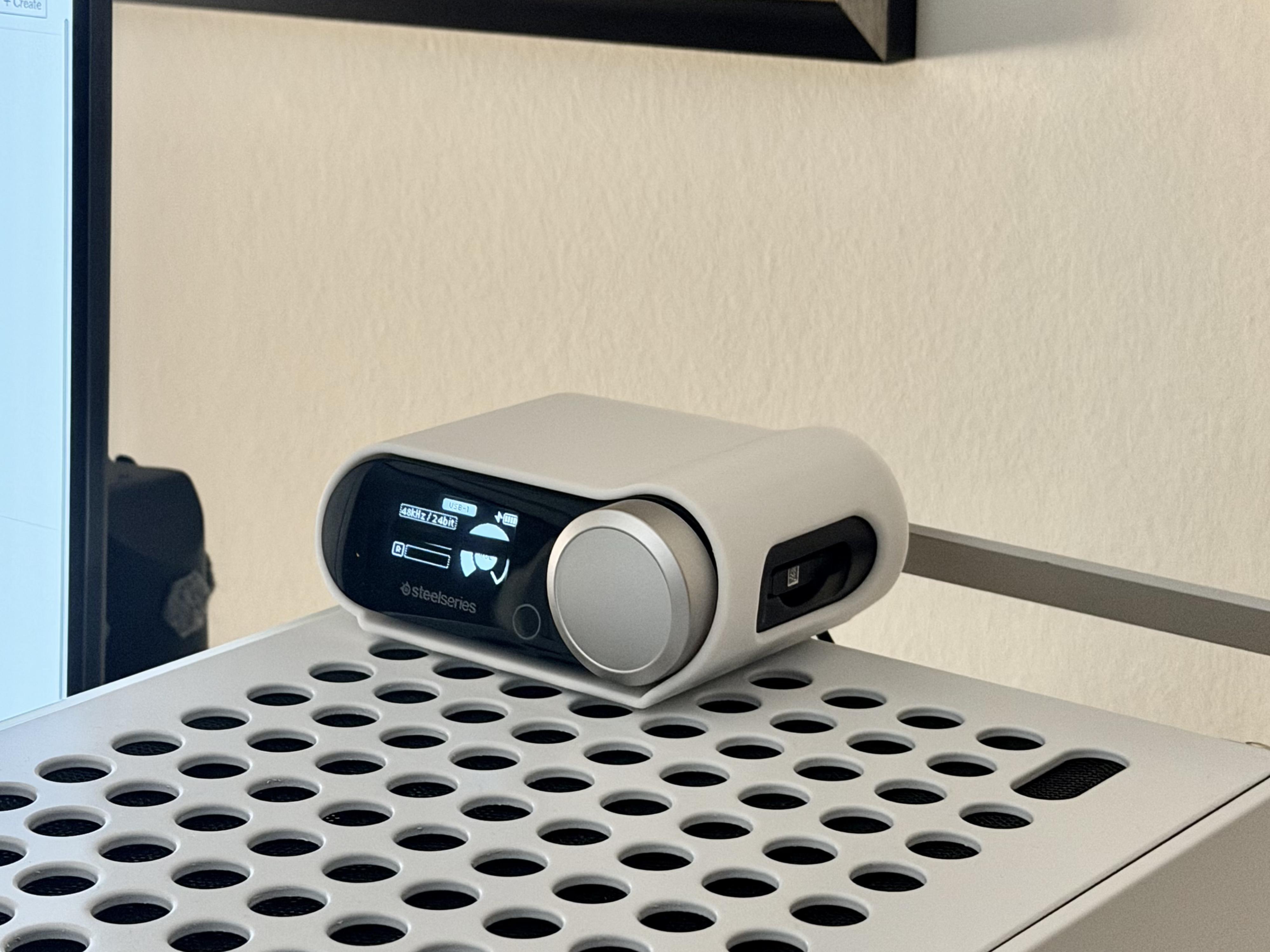 Arctis Nova Pro Wireless Qube 500 Mount