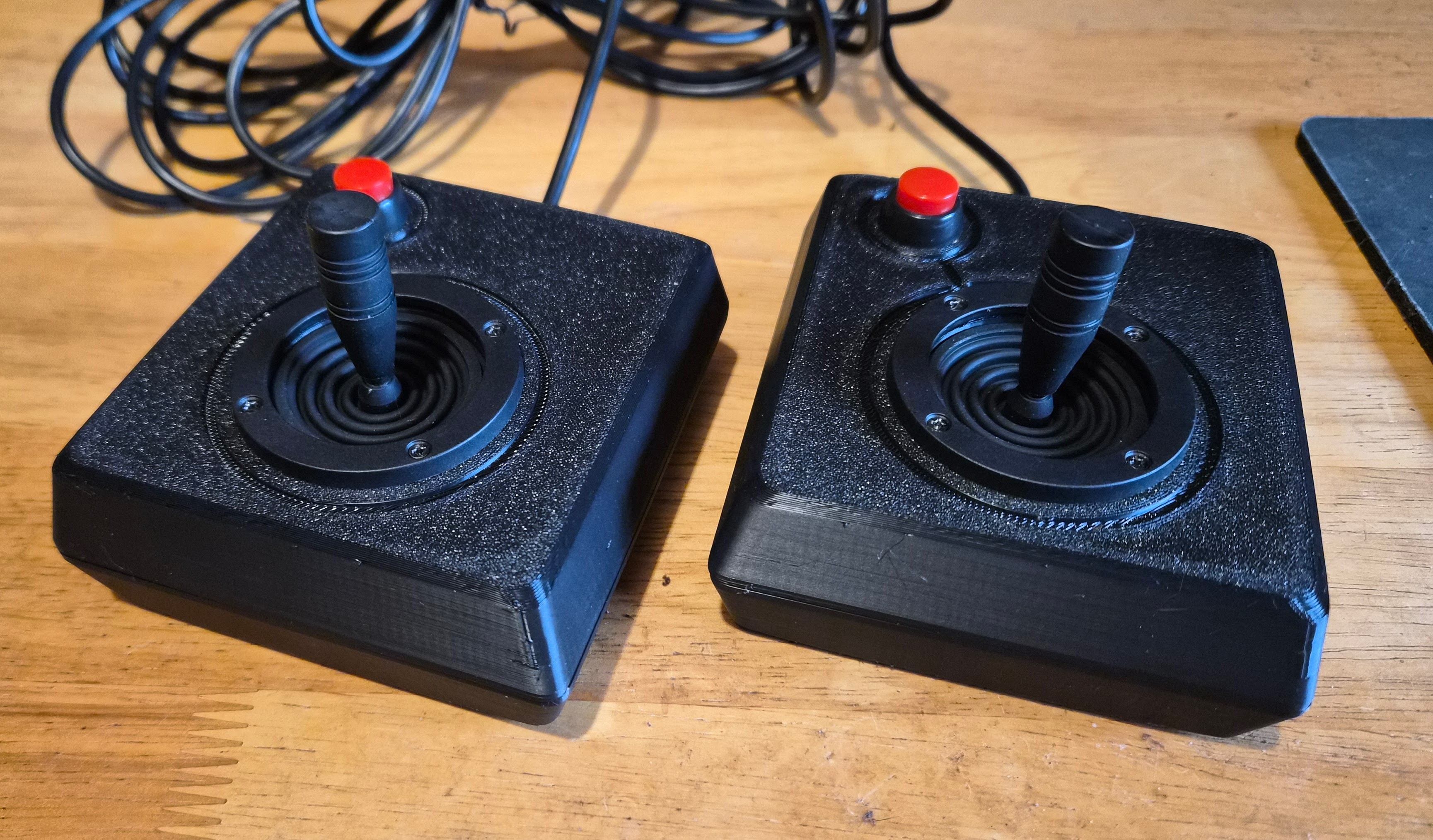 Miniatura 3 do modelo 3D Retro Joystick Case