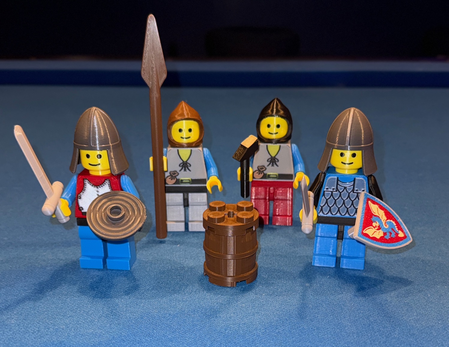 Classic Castle Brick Action-Figures (2.5:1 Scale)