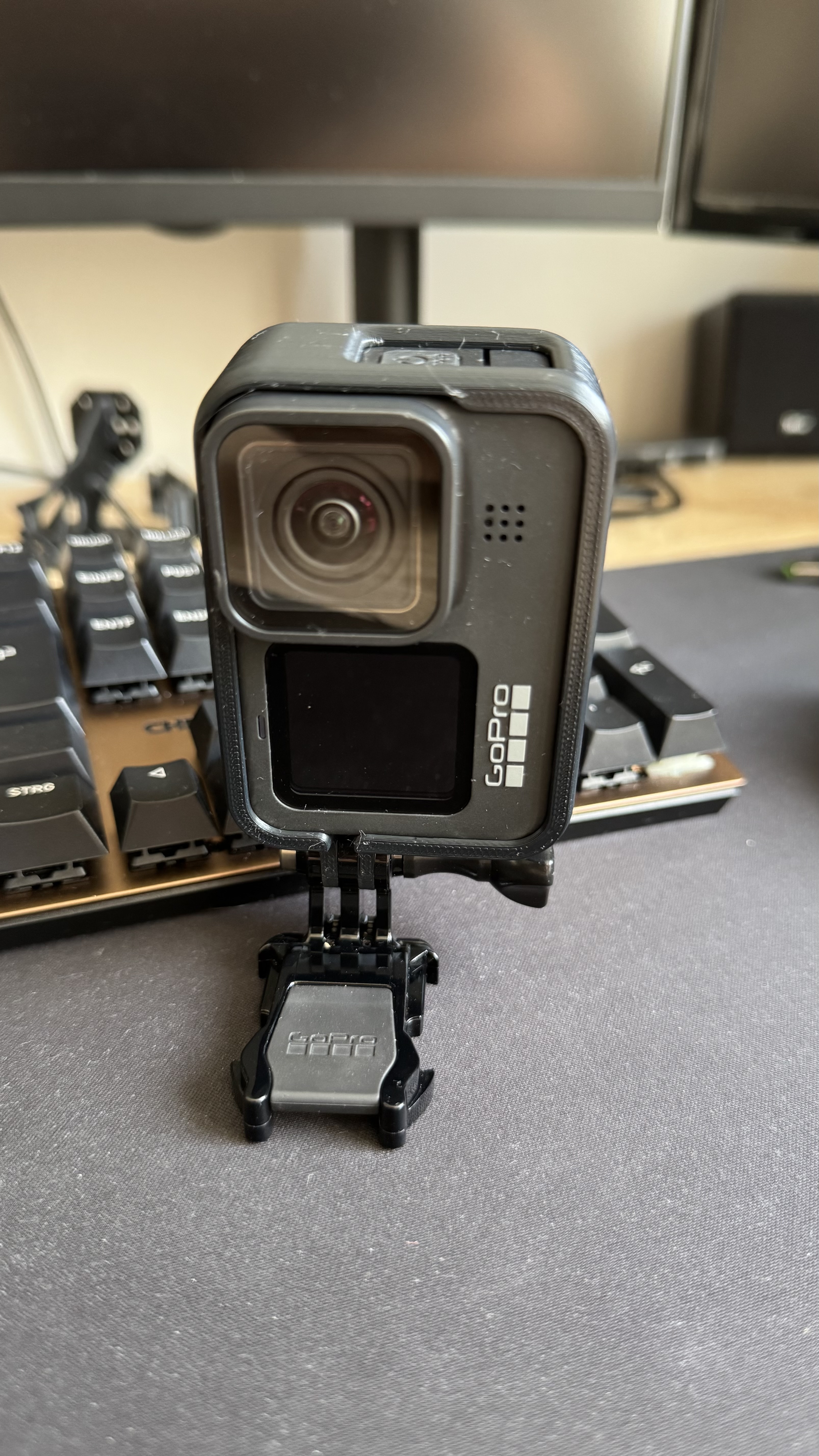 GoPro Hero  9/10/11 Vertical Frame Mount Centered Lens