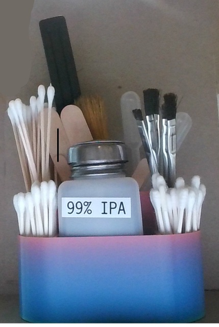 IPA Solvent dispenser organizer