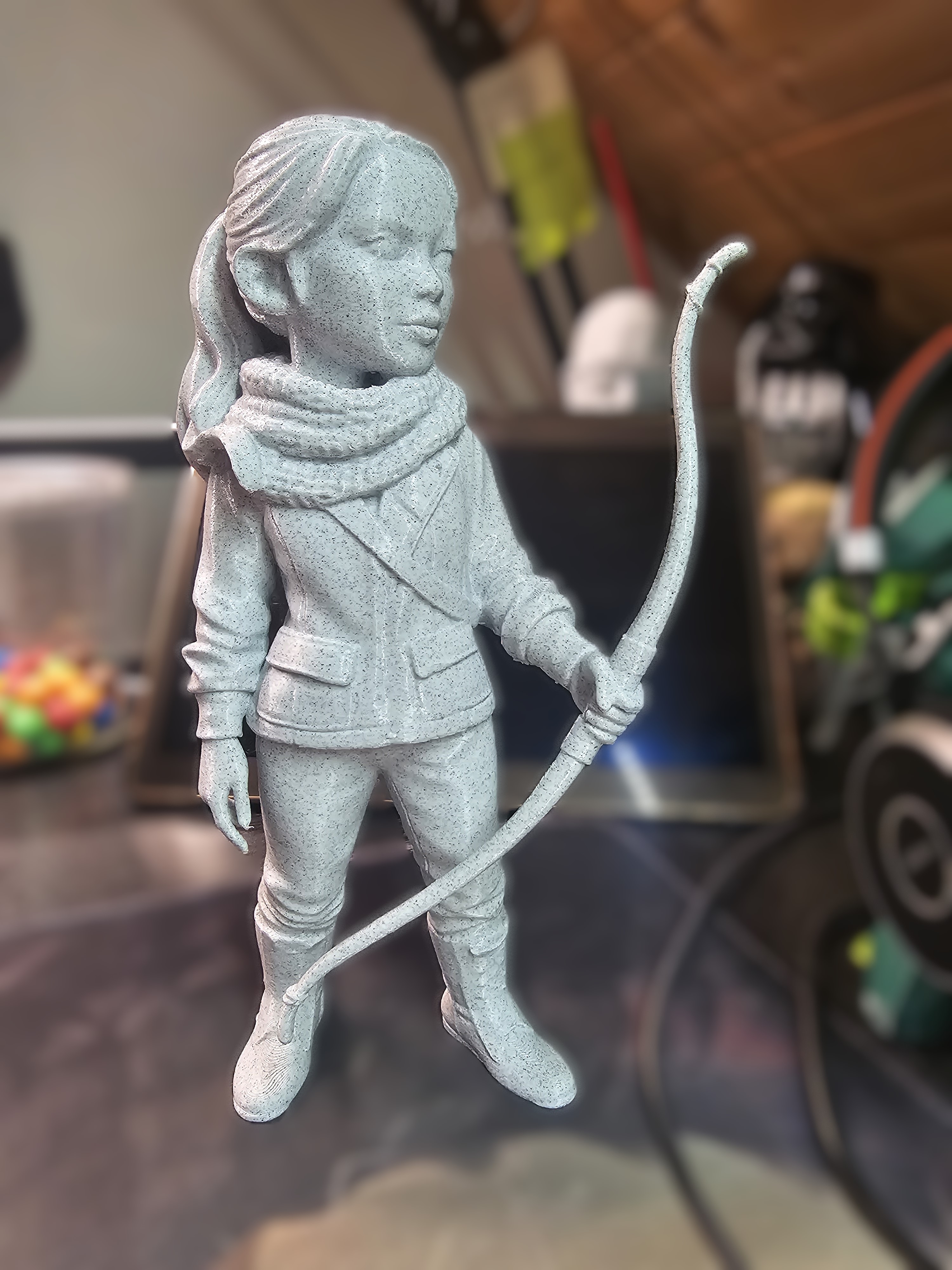 Femme Archer (Bow Woman)