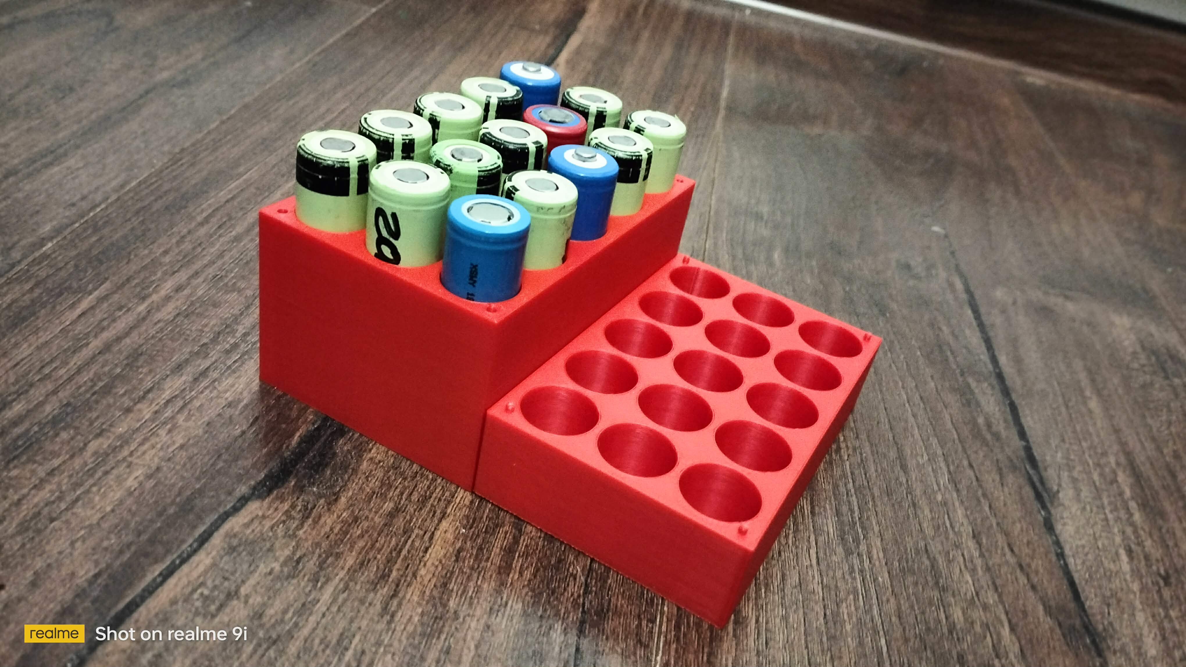 18650 Battery box with cover - Multiple sizes — miniatura 2
