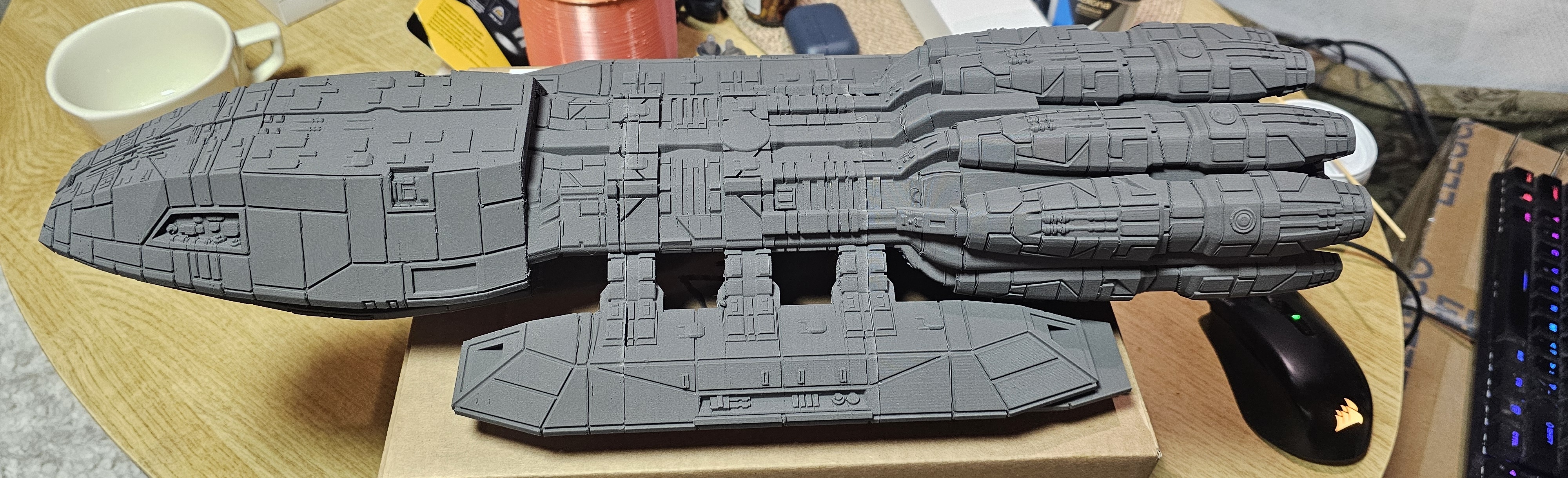 Battlestar Pegasus — miniatura 2