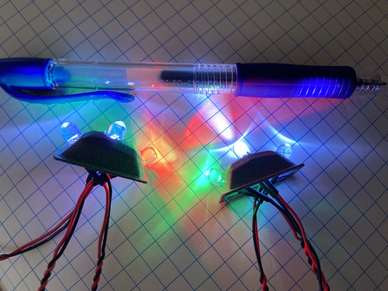 Wingtip strobe and nav light assembly for R/C aircraft