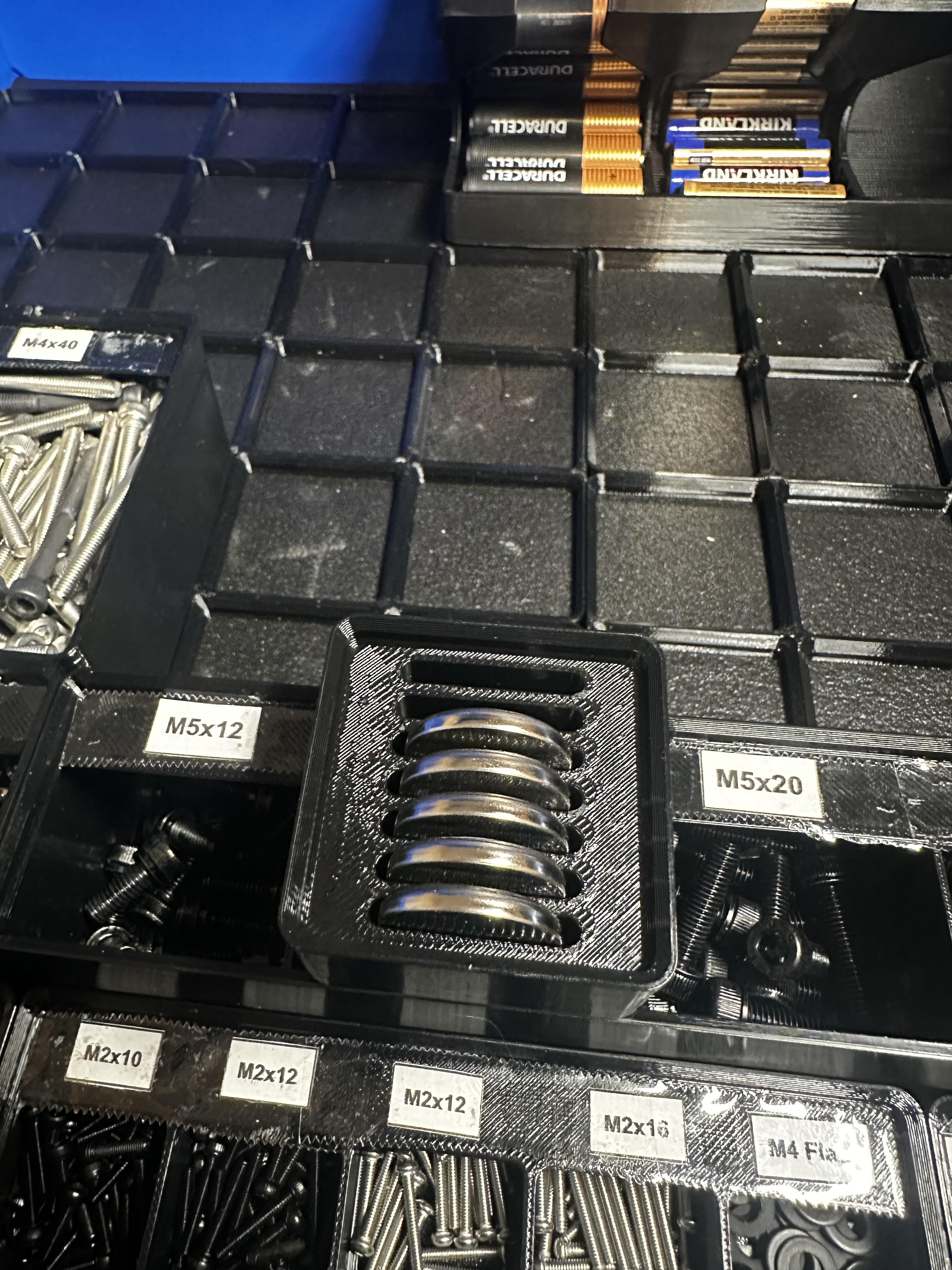 Gridfinity Battery Holder (CR2032)