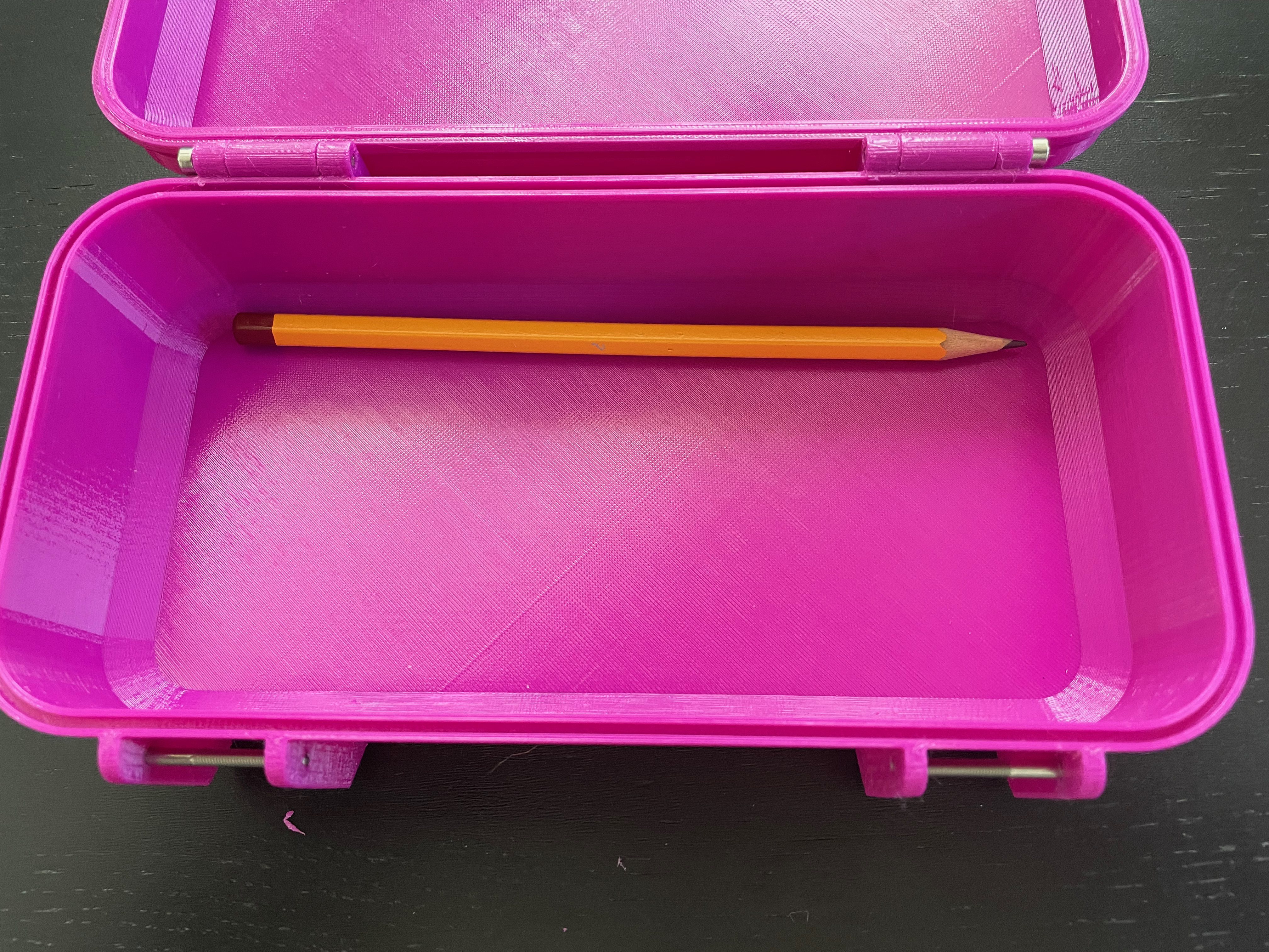 Miniatura 4 do modelo 3D Small tool box