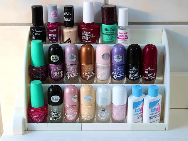 Nail Polish Presentation Shelf Rack/Stand (modular)